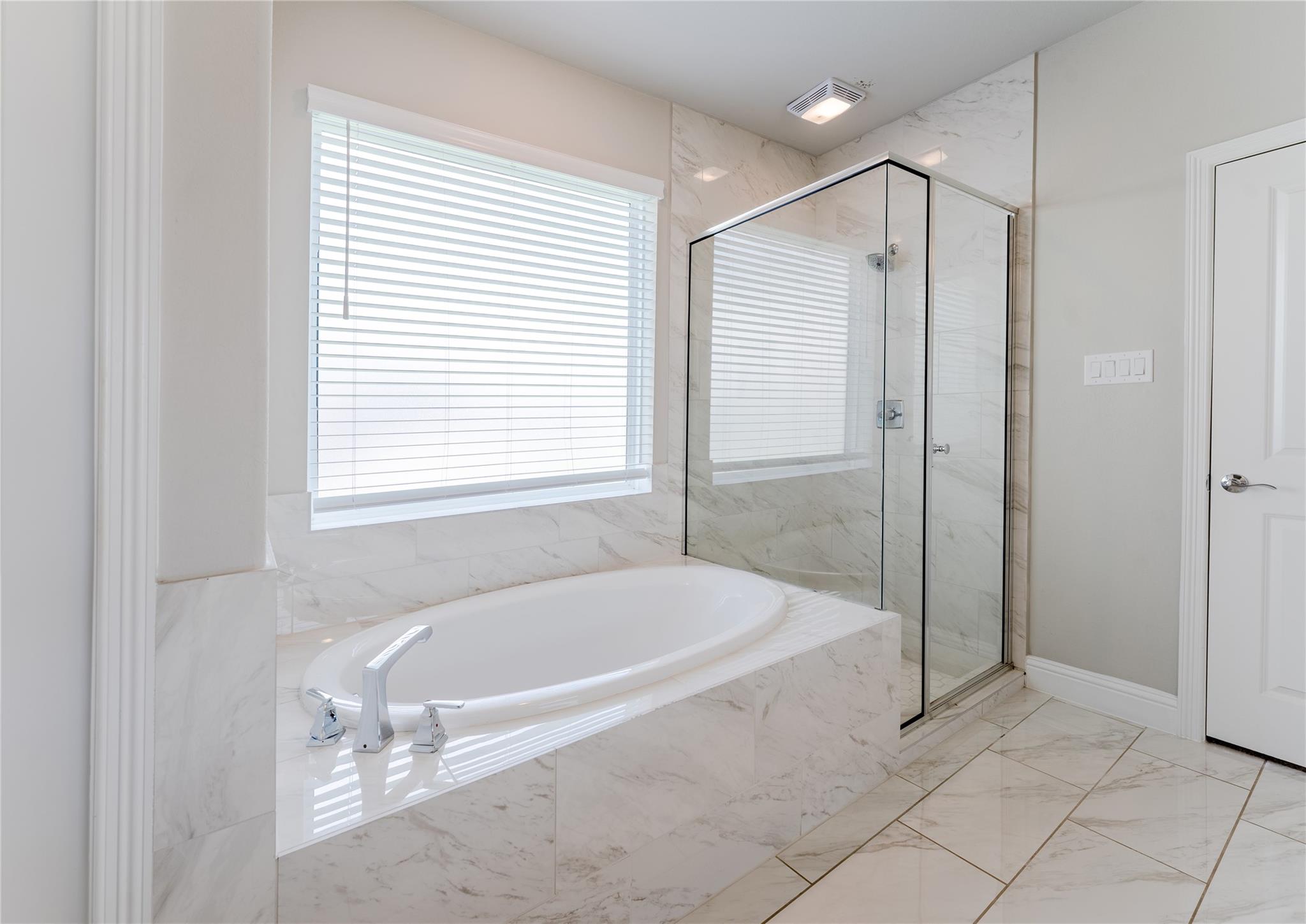 13806 Llano Basin Court