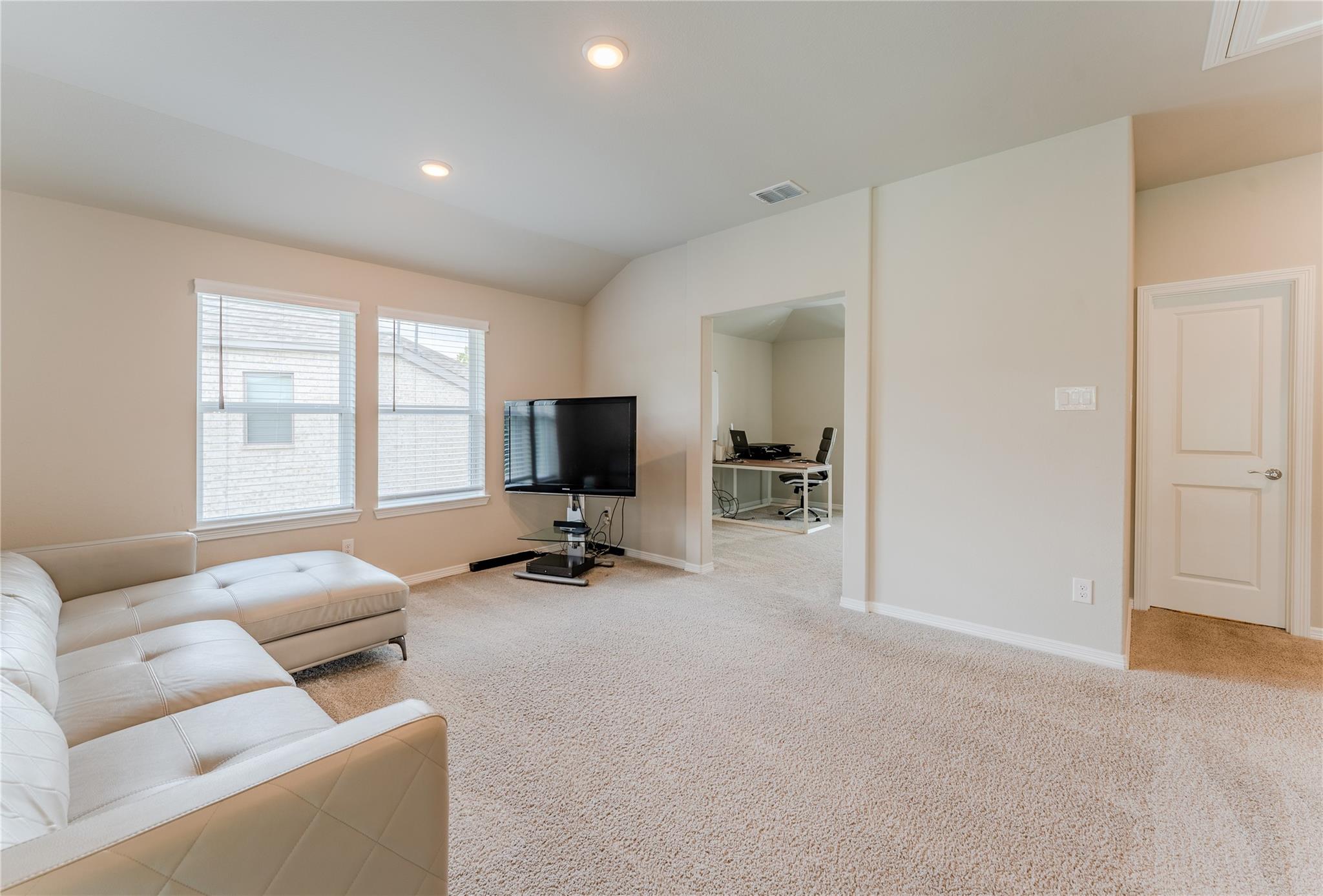 13806 Llano Basin Court
