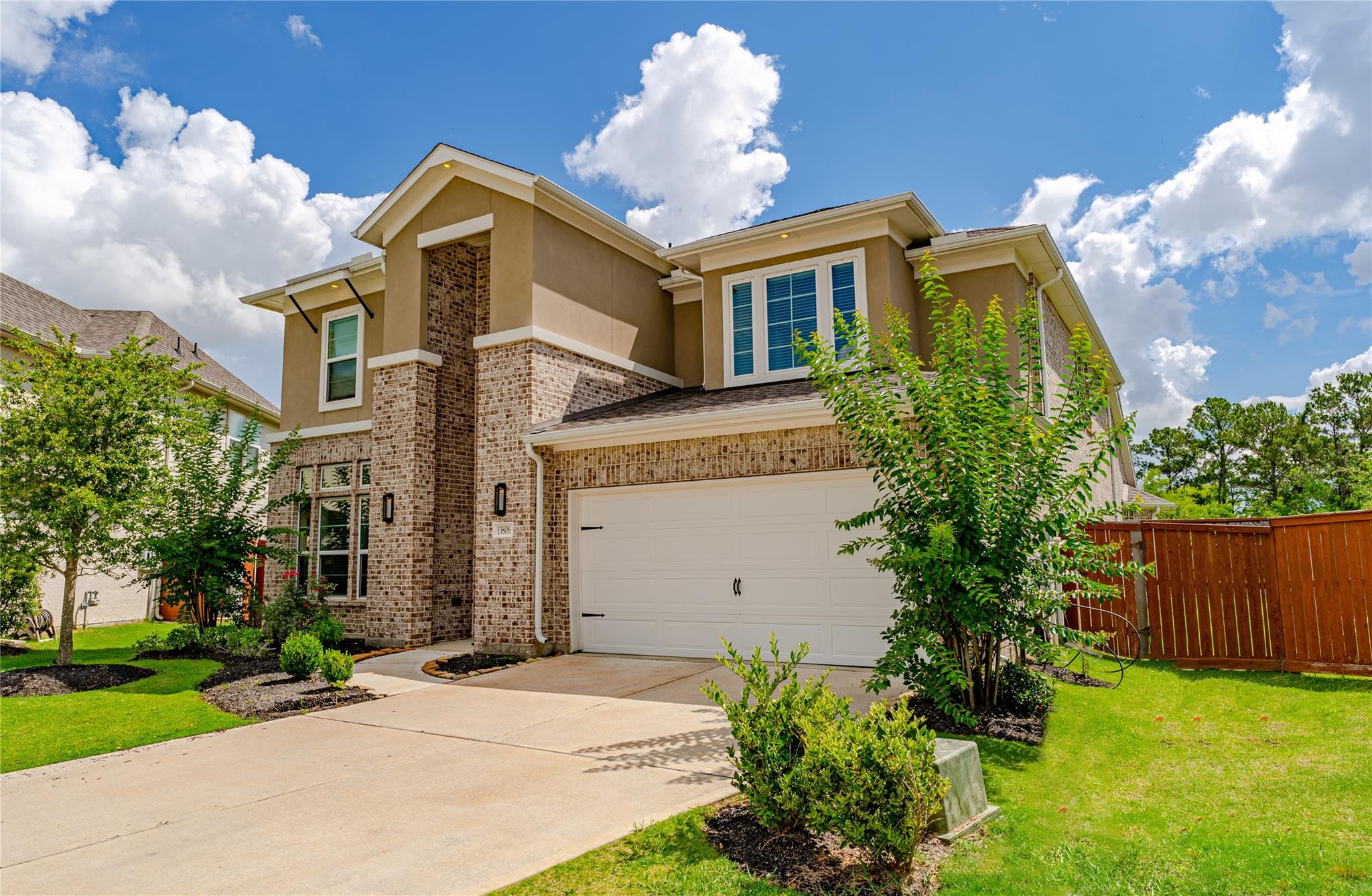 13806 Llano Basin Court