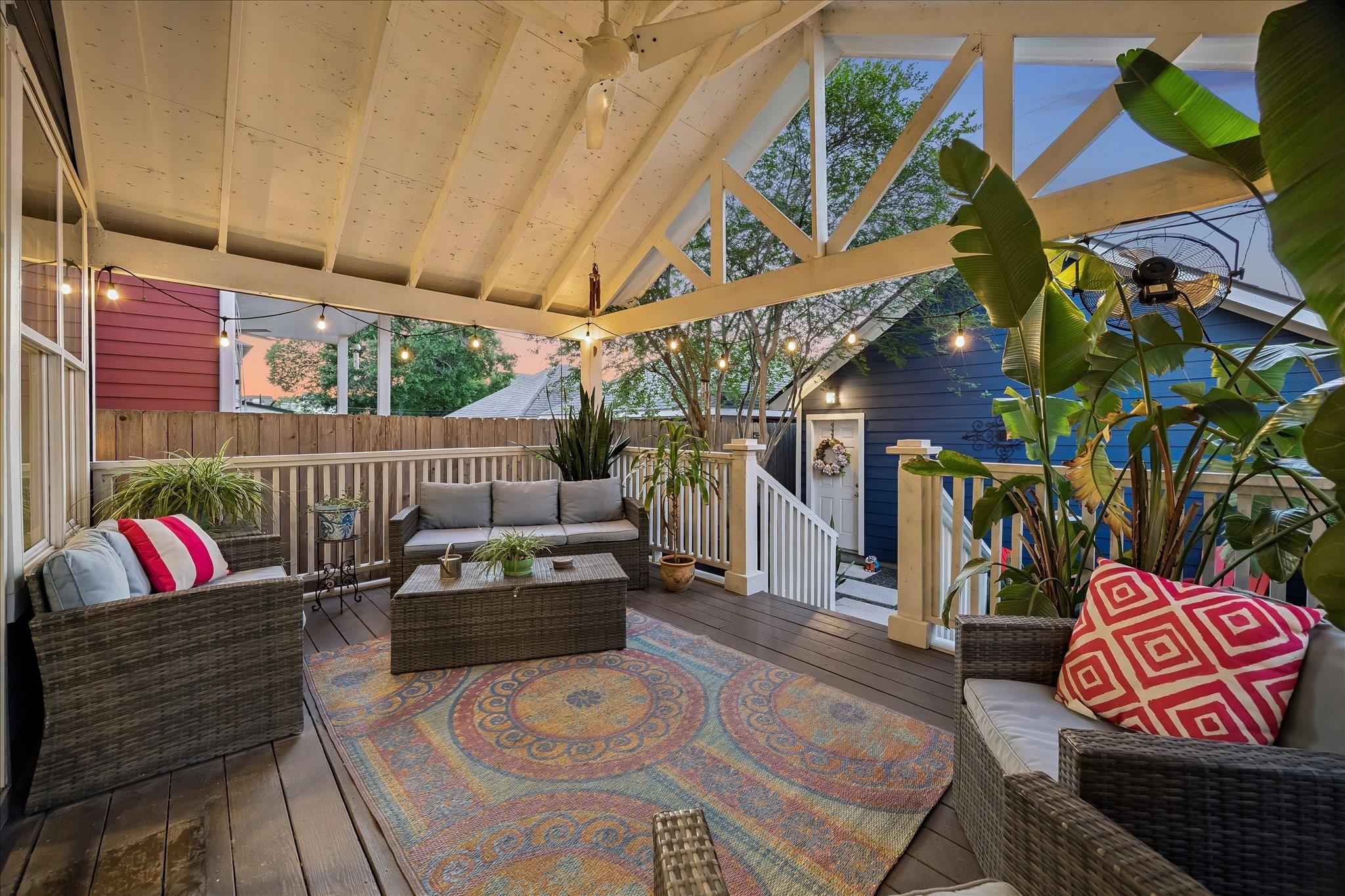 823 W 26th Street