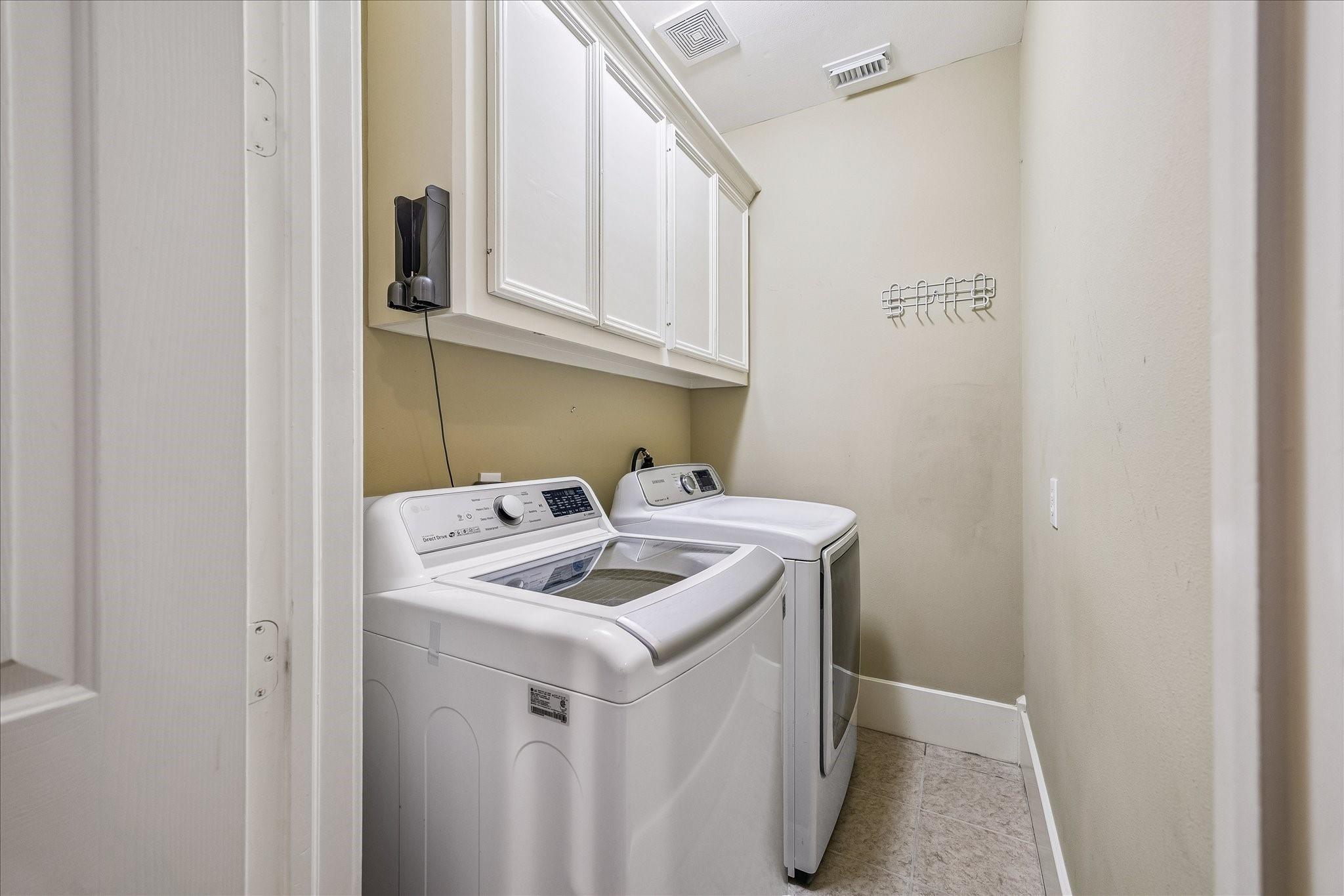 823 W 26th Street