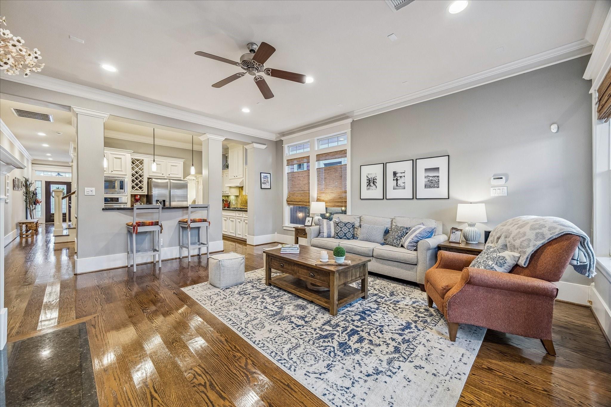 823 W 26th Street