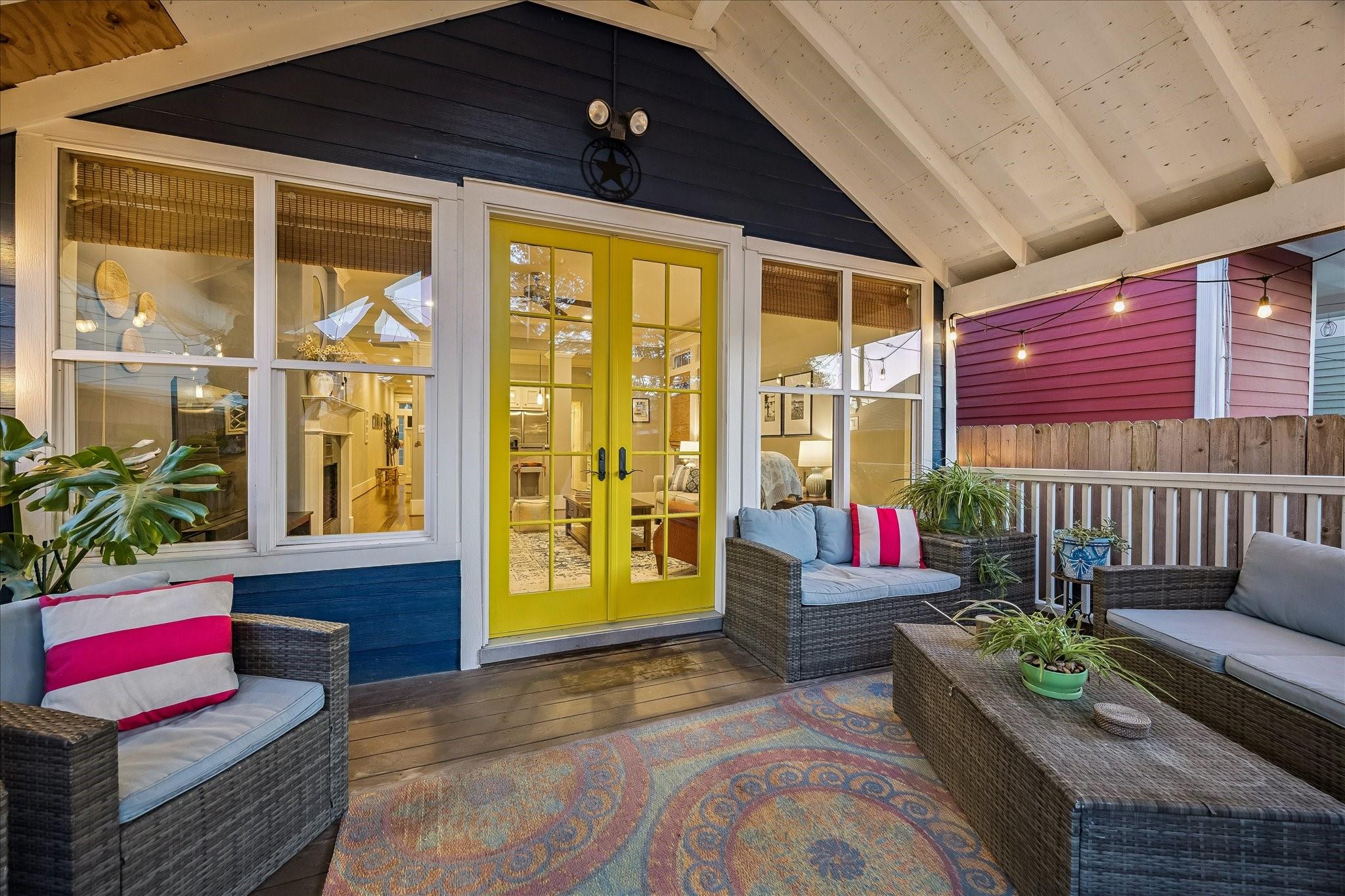 823 W 26th Street