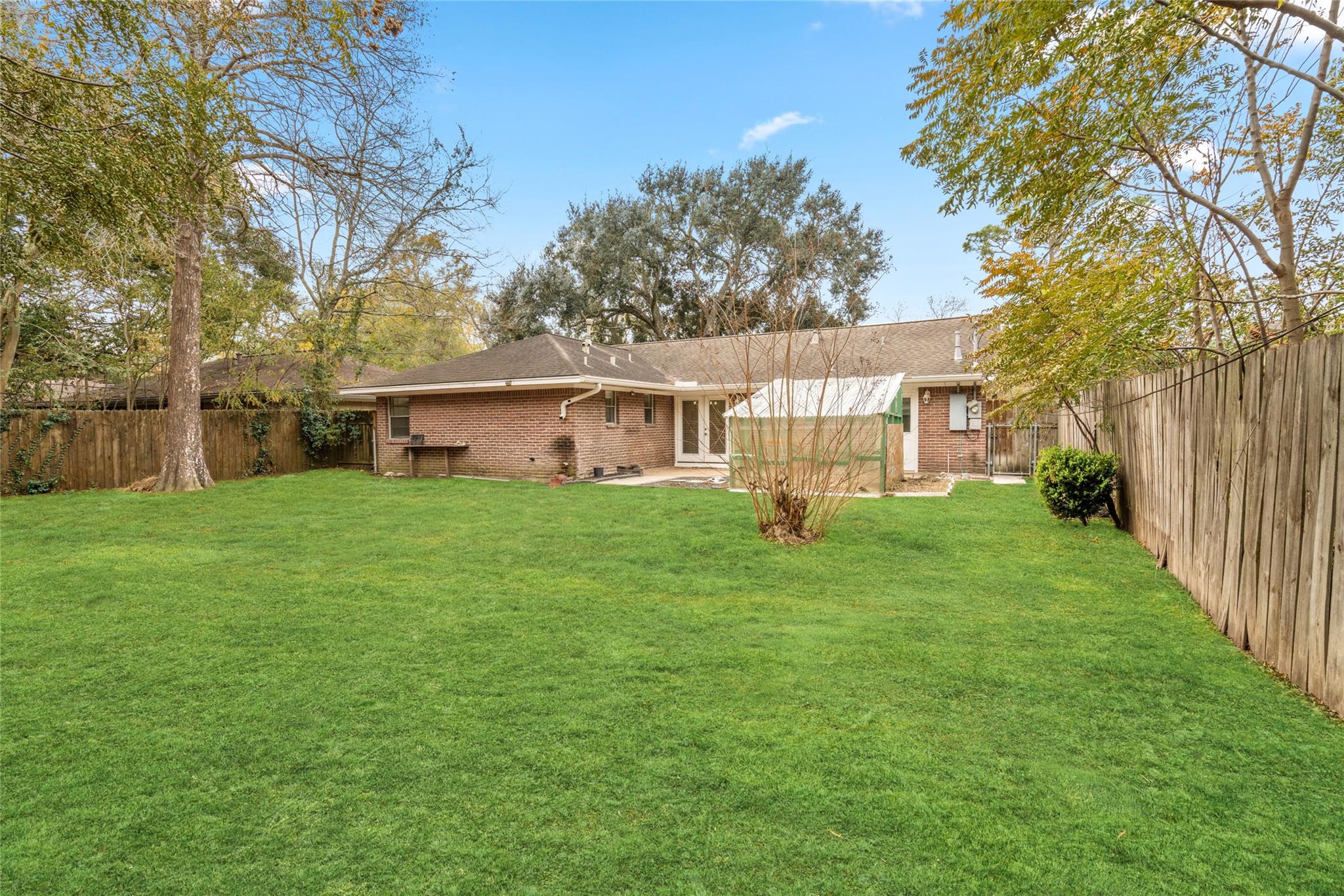 11225 Cliffwood Drive