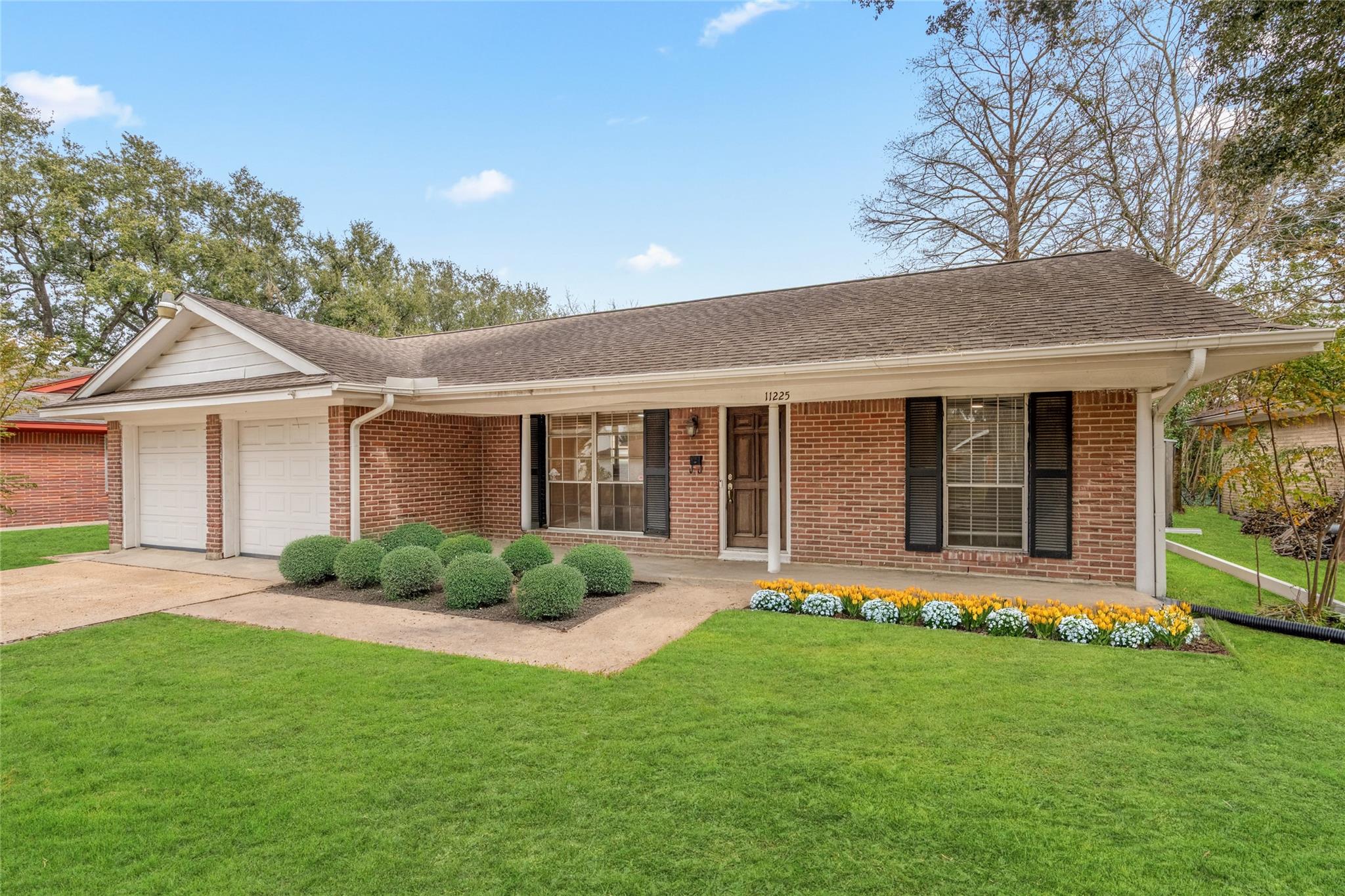 11225 Cliffwood Drive