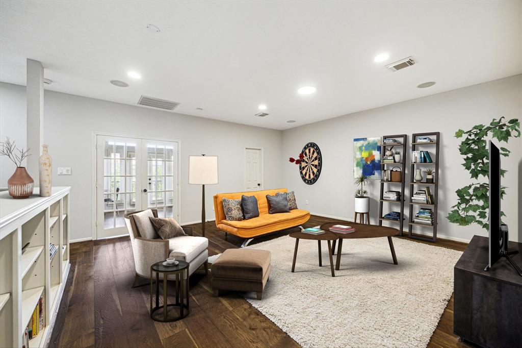 5323 Fairdale Lane