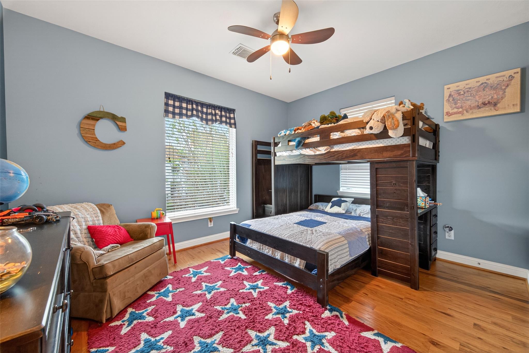 5349 Val Verde Street