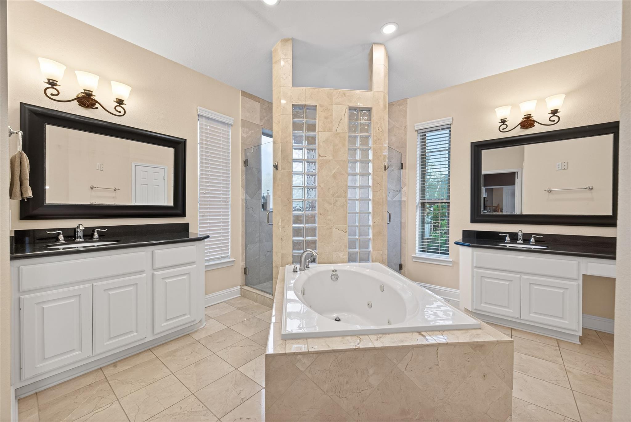 5349 Val Verde Street