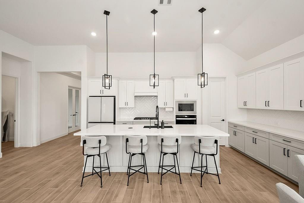 21707 Prickly Caterpillar Court