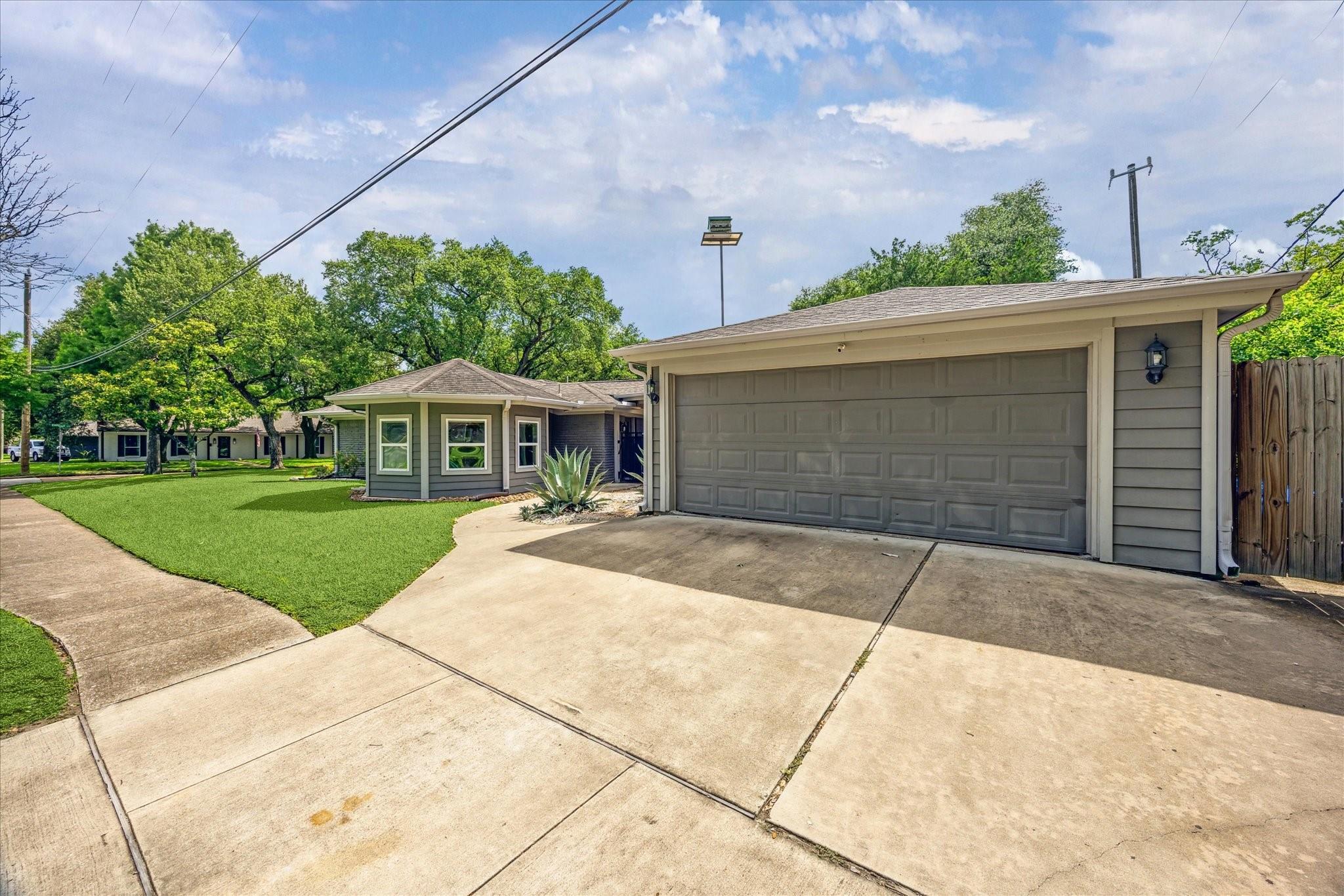 5702 Capello Drive, Houston