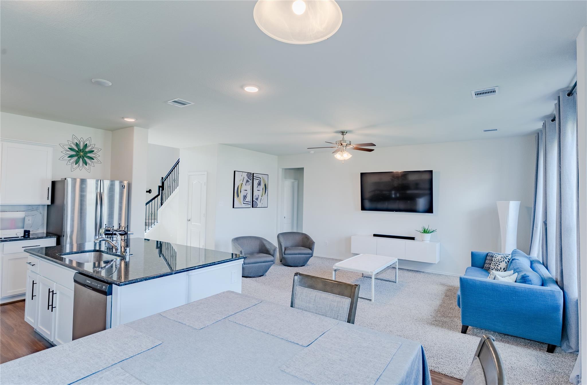 8327 Threadfin Way
