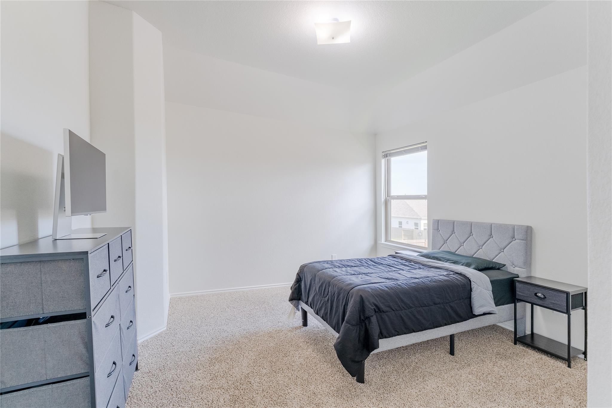 8327 Threadfin Way