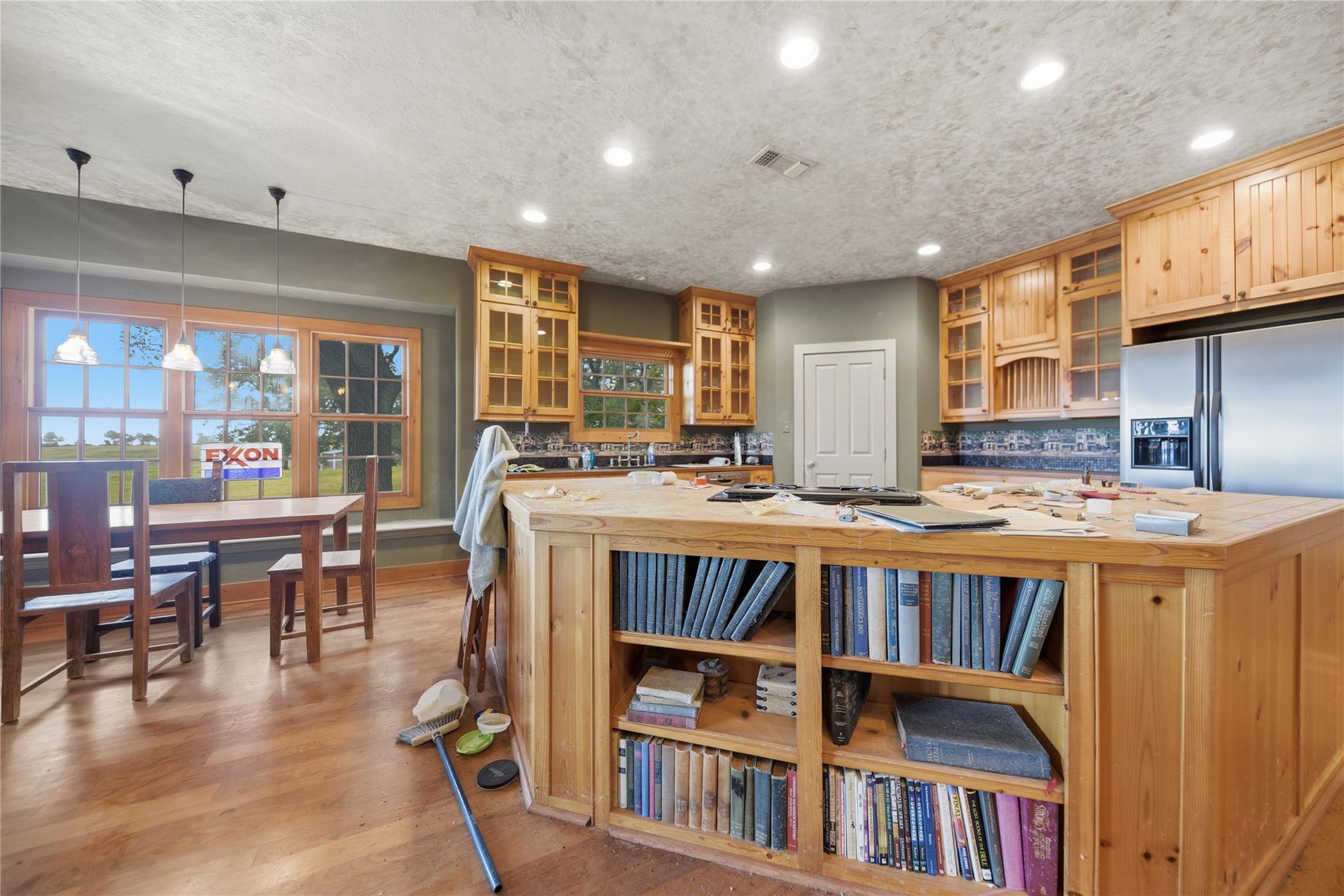 10100 Harmon School Road