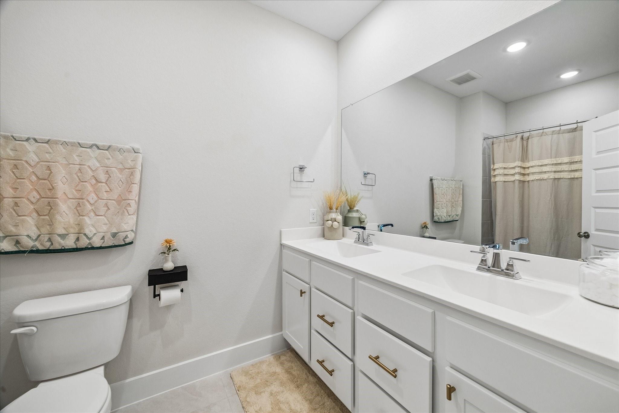 9110 Farr Landing Trail