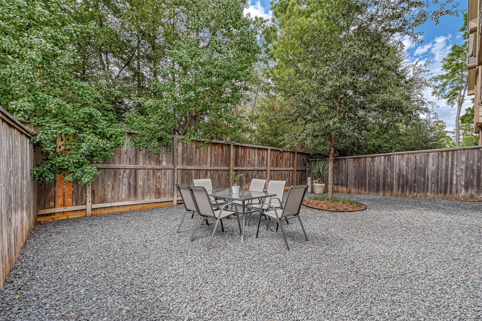 23 Silver Rock Drive