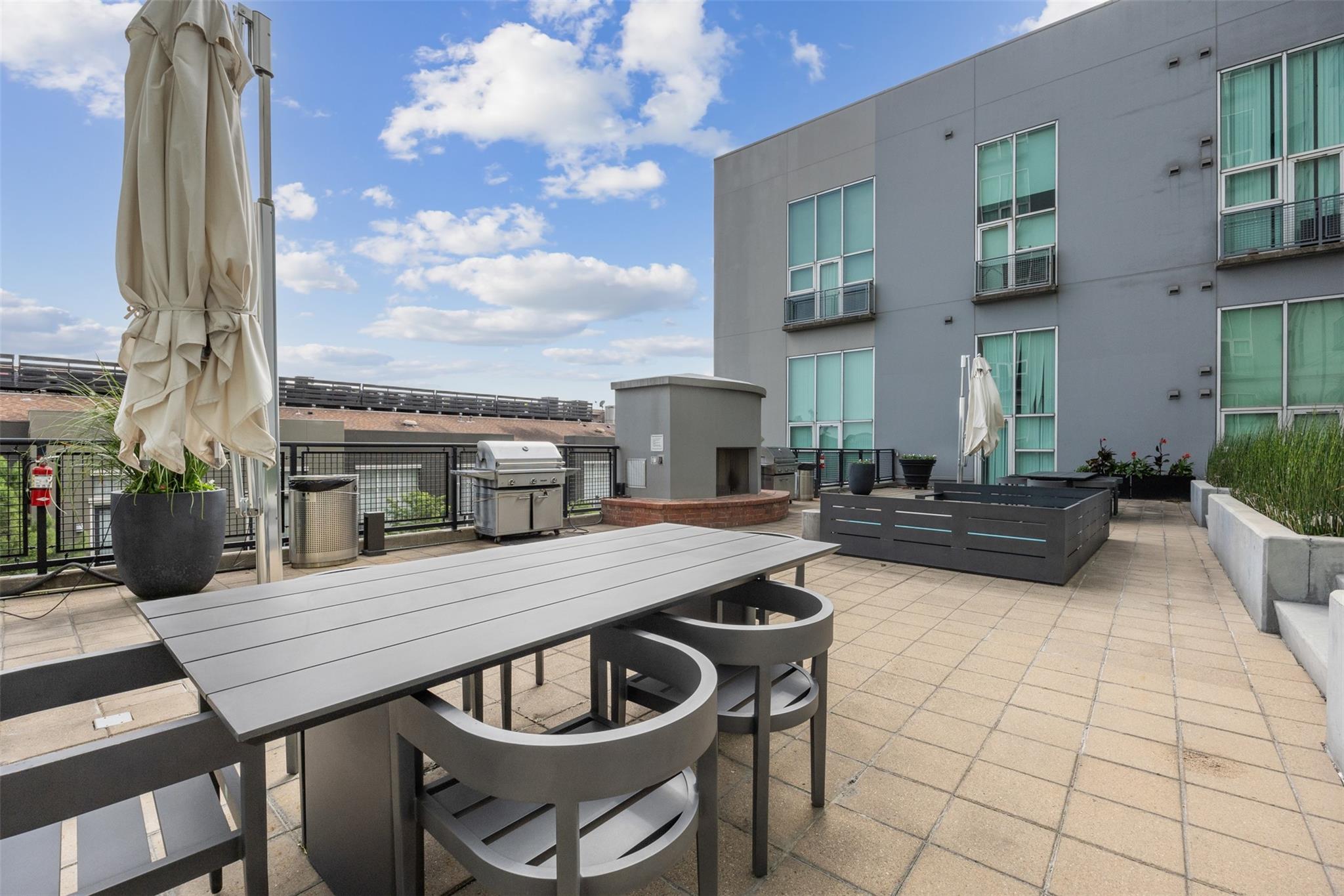 2000 Bagby Street # 7414, Houston Unit: 7414