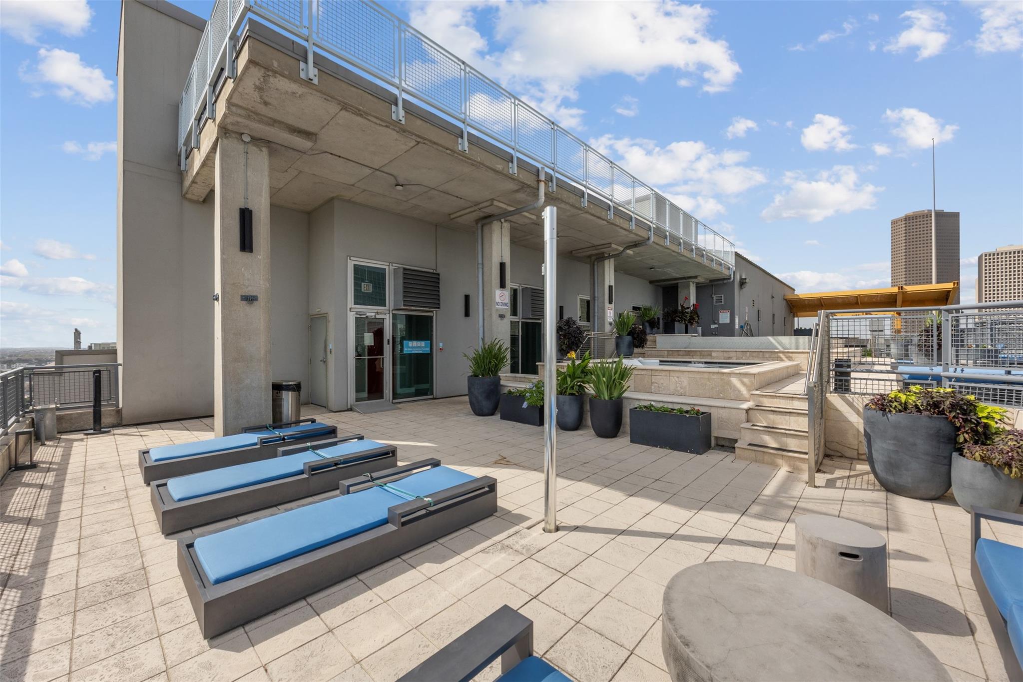 2000 Bagby Street # 7414, Houston Unit: 7414