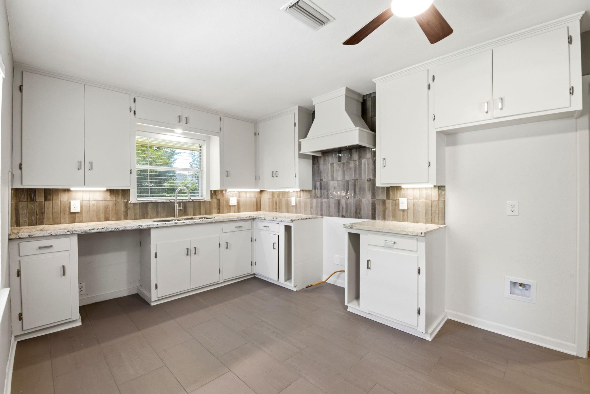 4114 Sarong Drive