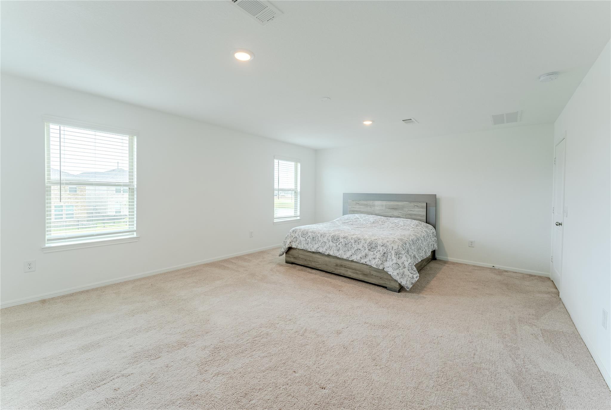 1017 Laguna Cove Drive