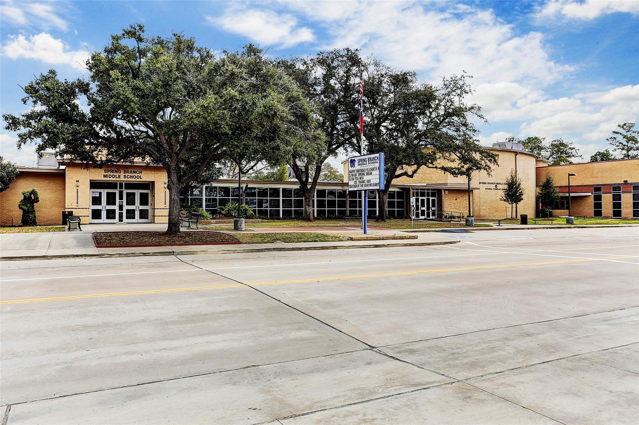 1510 Longacre Drive