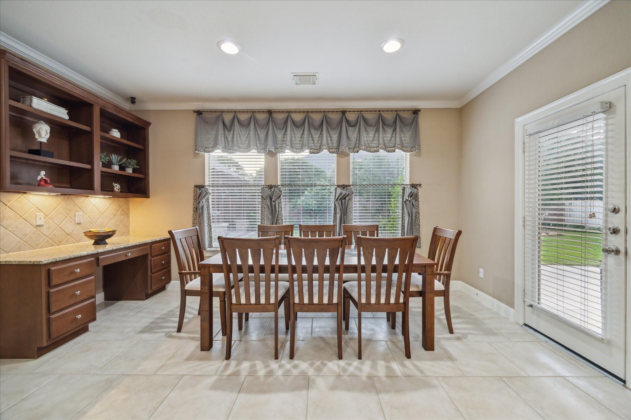 18063 Crescent Royale Way