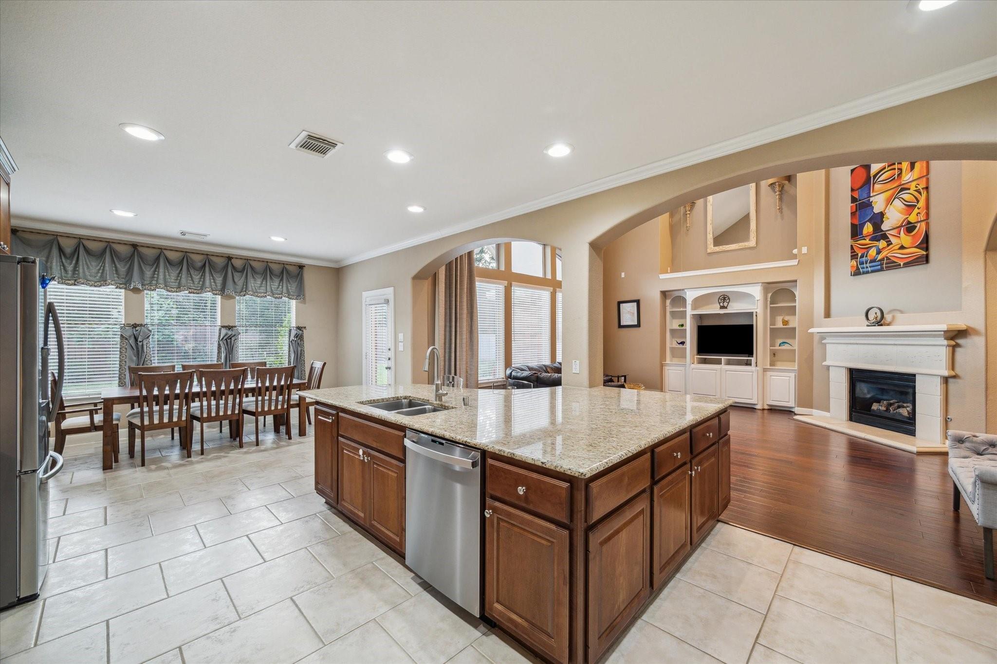 18063 Crescent Royale Way