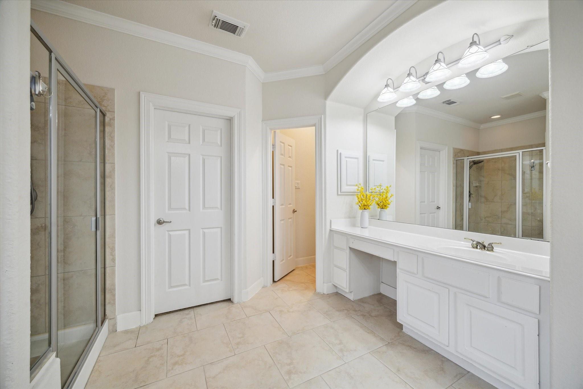 18063 Crescent Royale Way