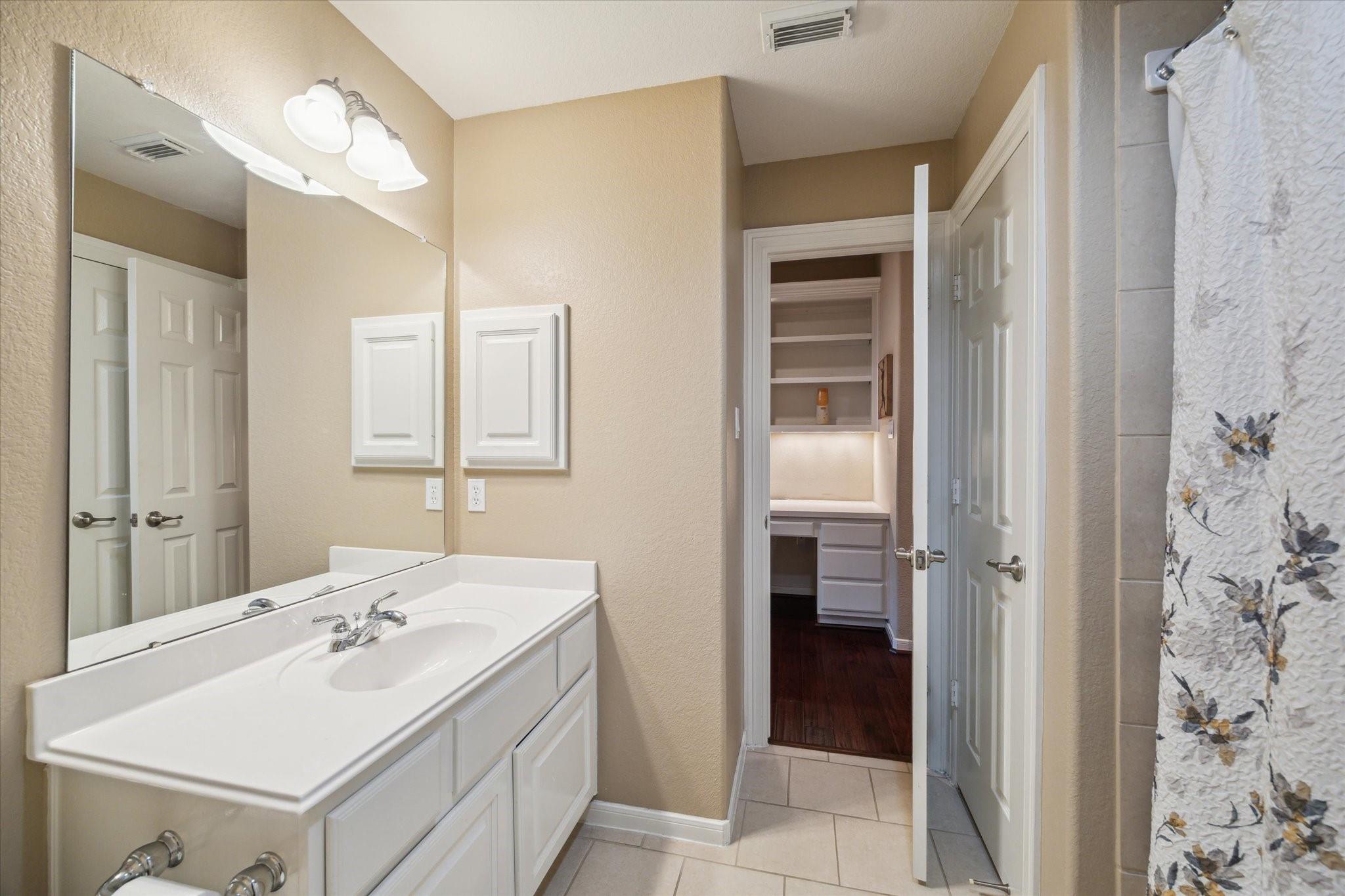 18063 Crescent Royale Way