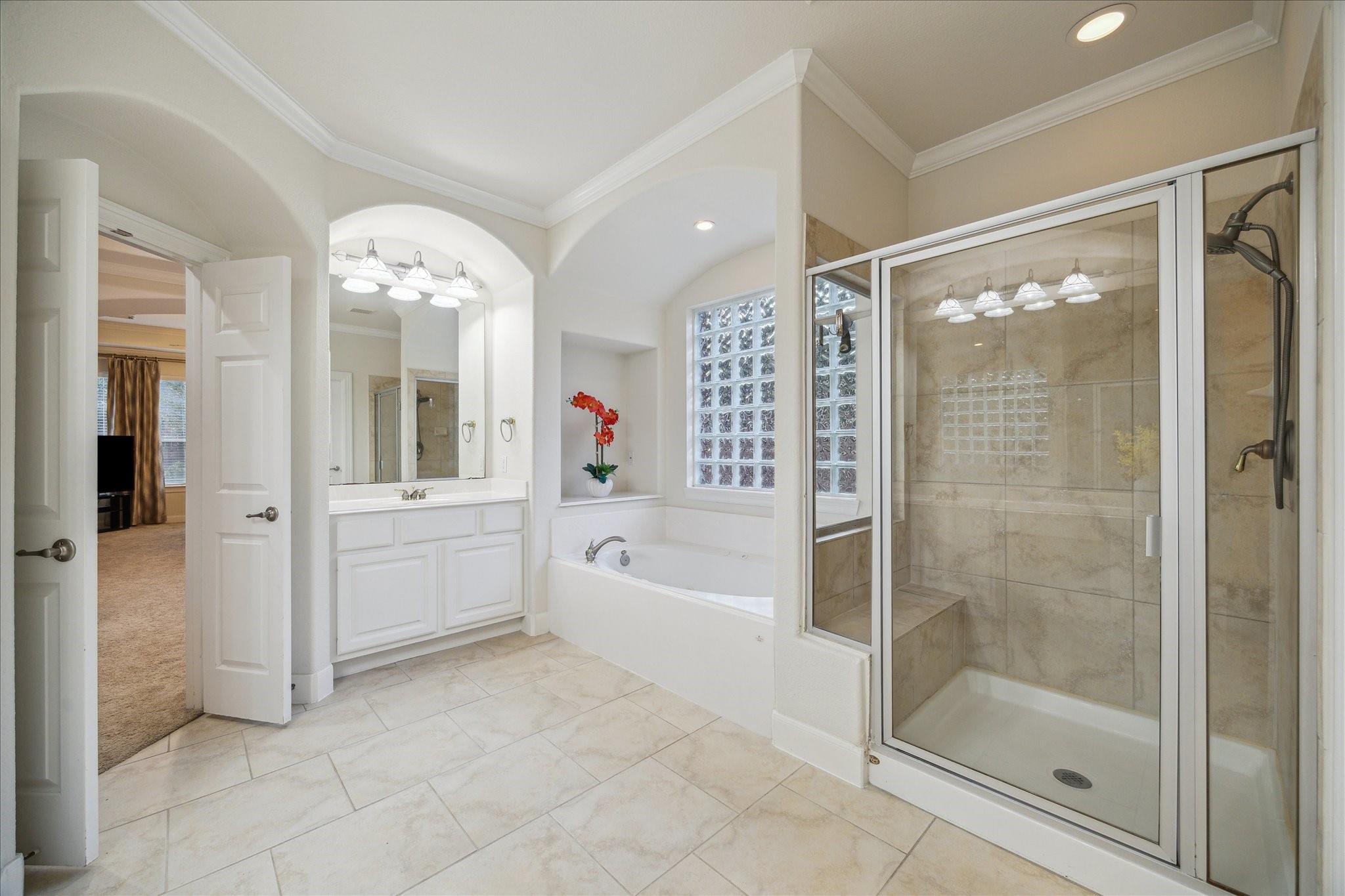18063 Crescent Royale Way