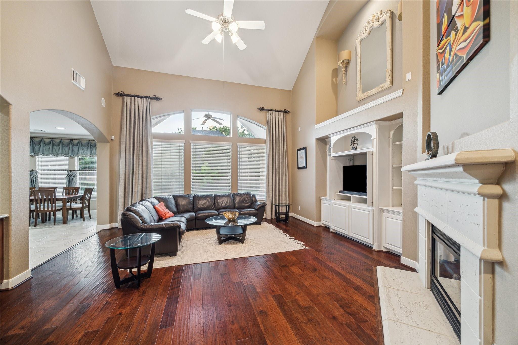 18063 Crescent Royale Way