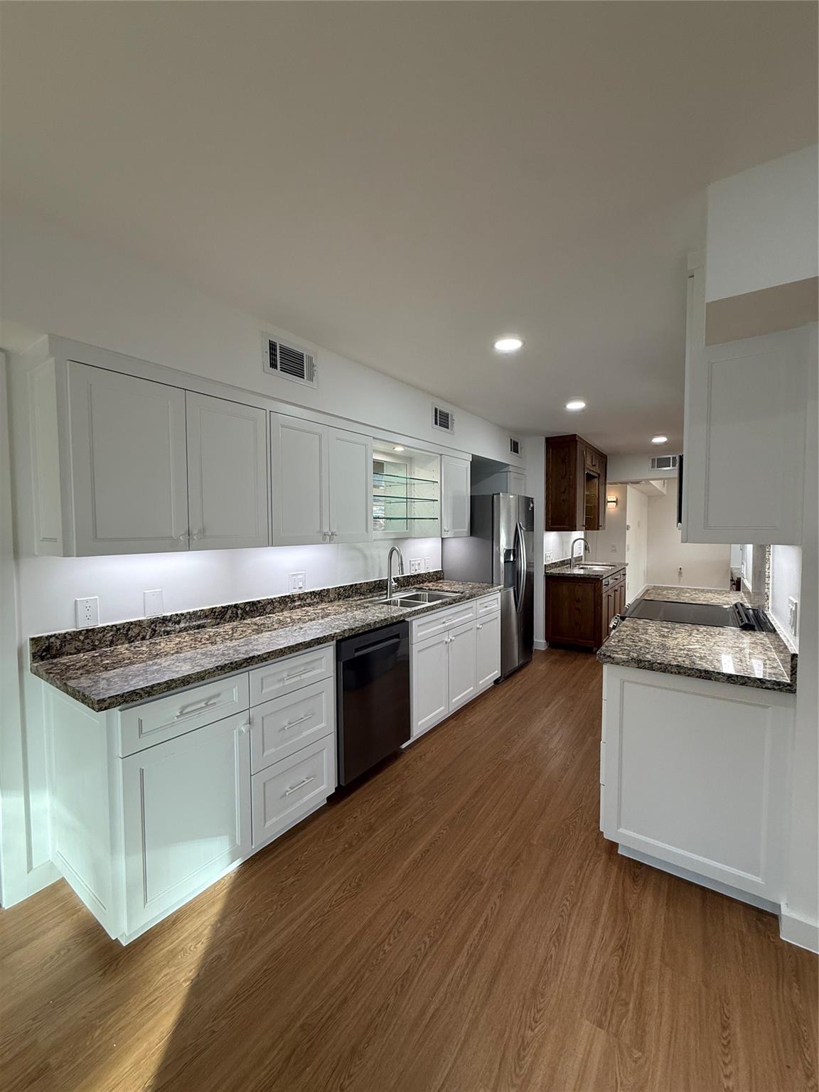 3400 Timmons Lane # 56 Unit: 52 56