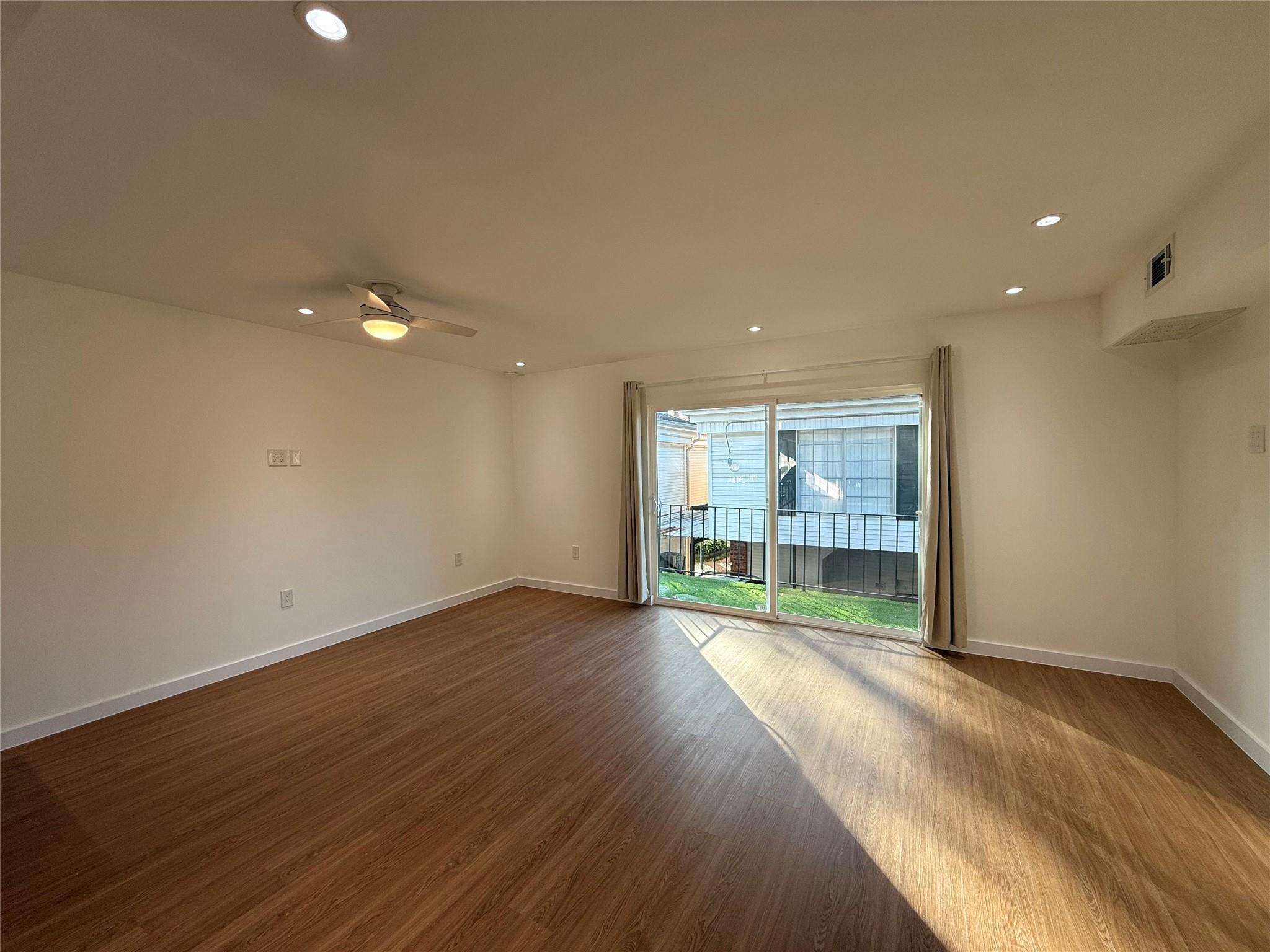 3400 Timmons Lane # 56 Unit: 52 56