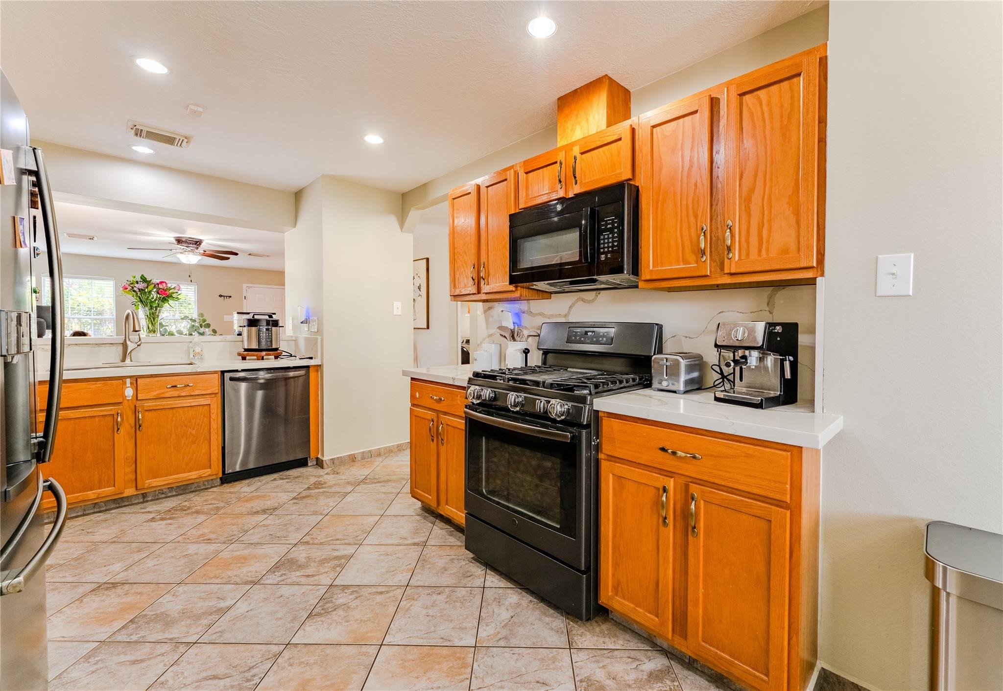 7602 Little Thicket Court