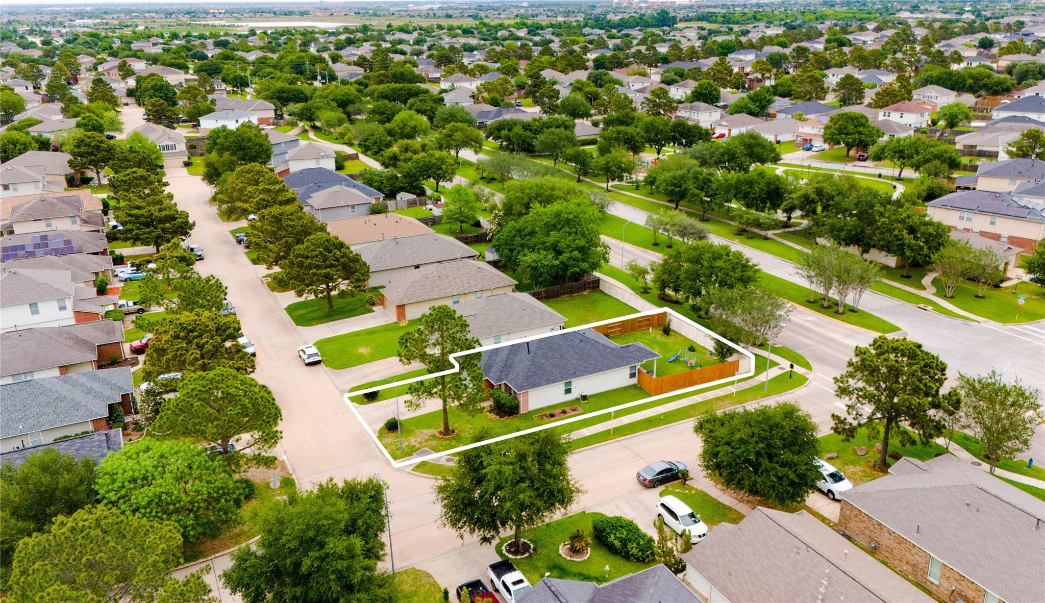 7602 Little Thicket Court