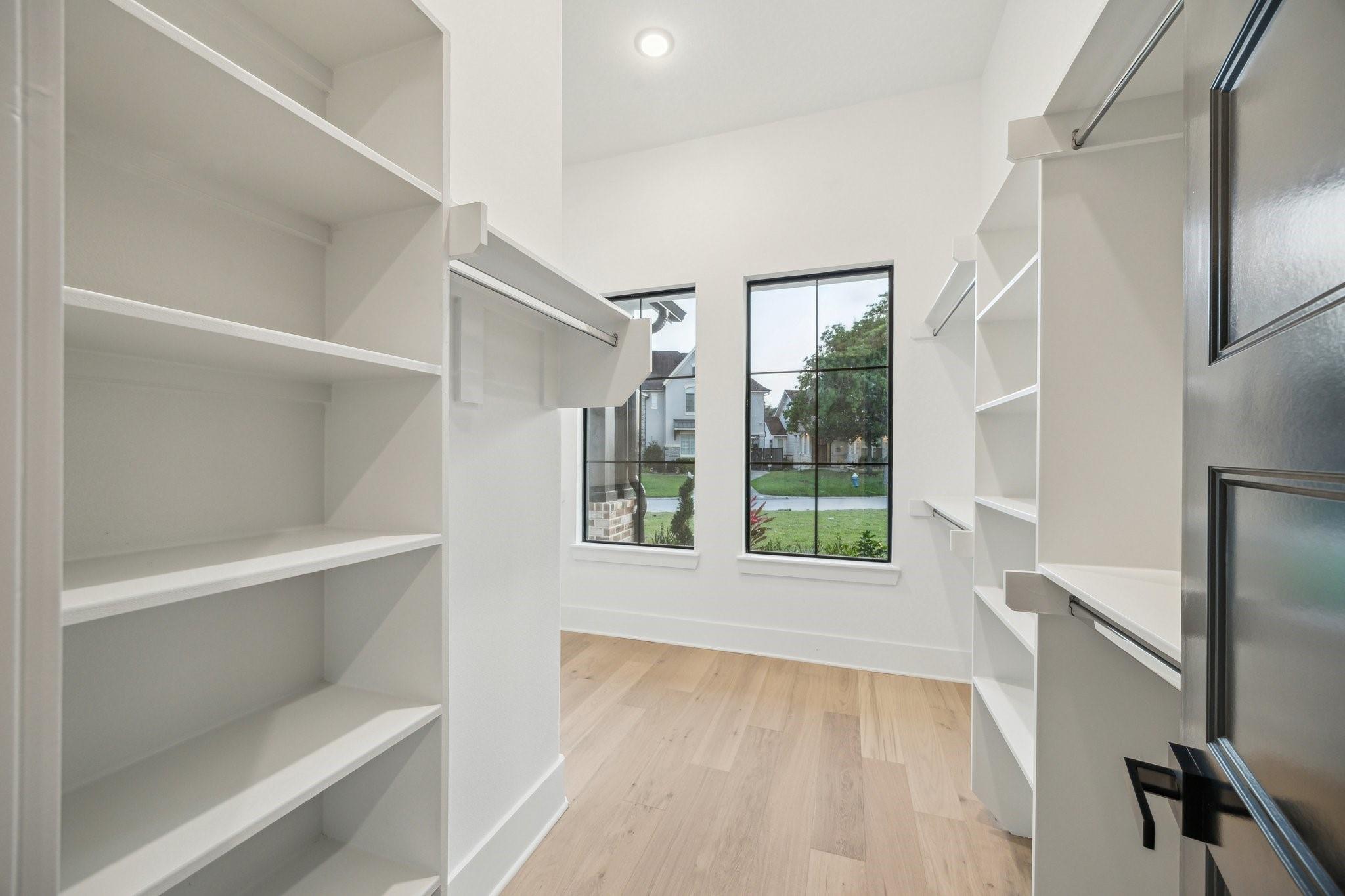 1112 Kinley Lane