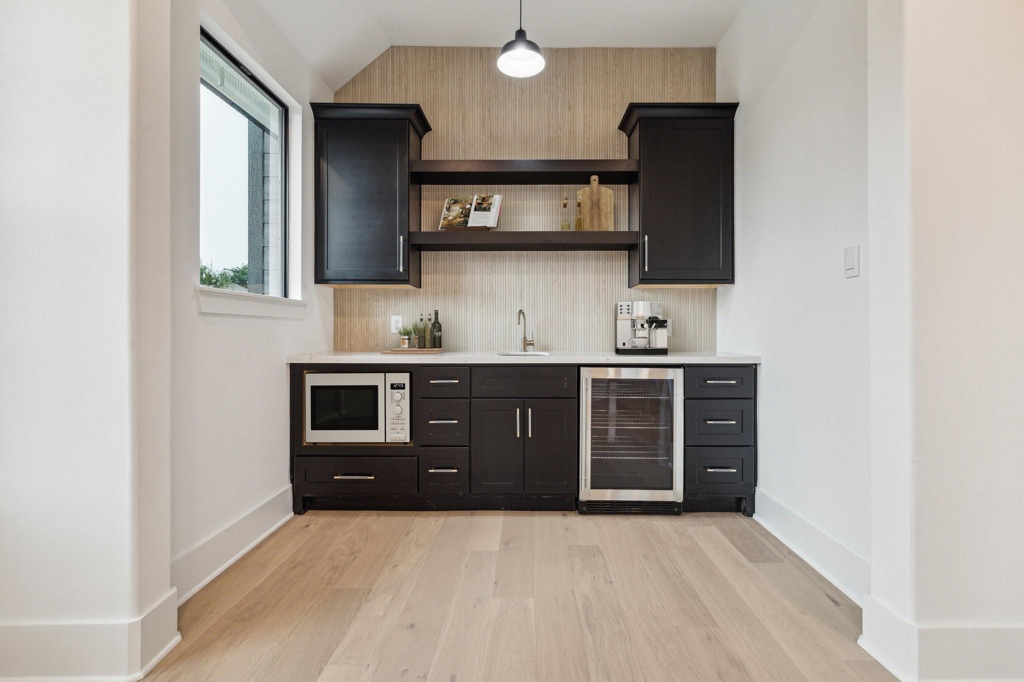 1112 Kinley Lane
