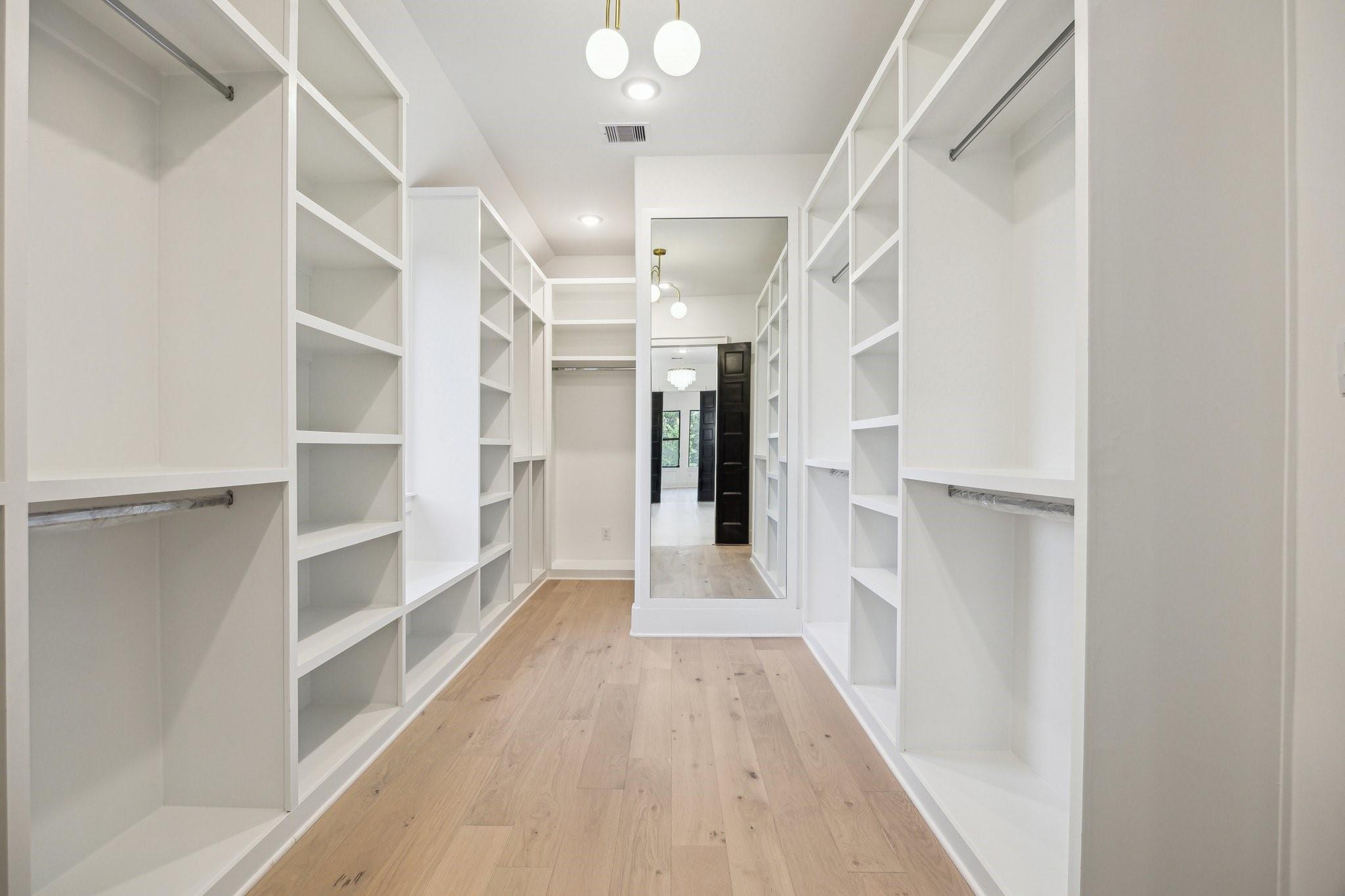 1112 Kinley Lane