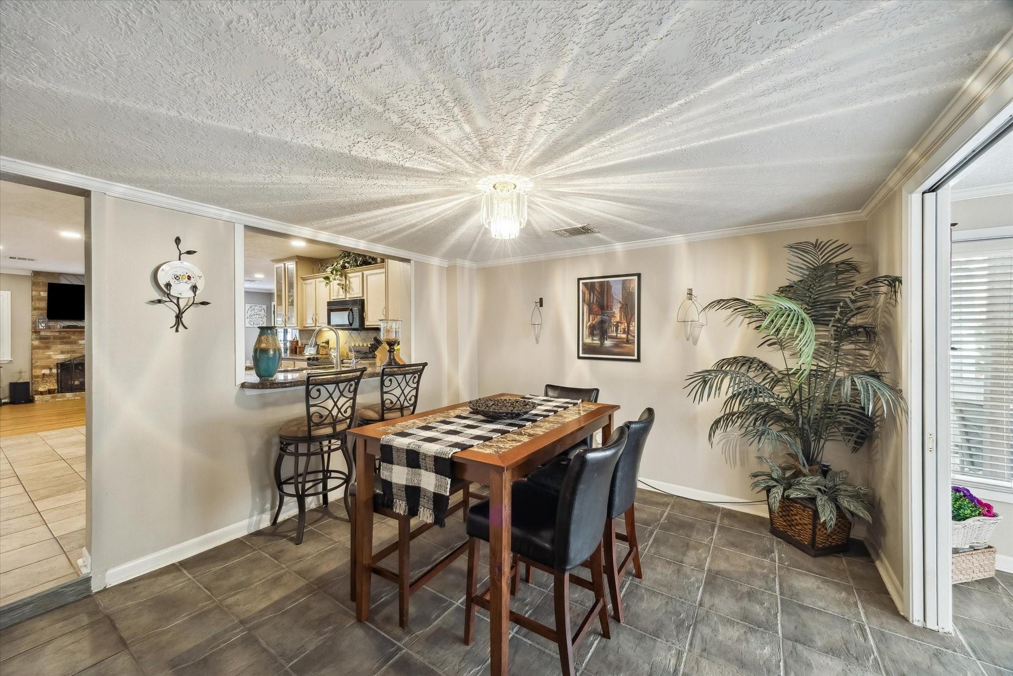 1423 Richelieu Lane