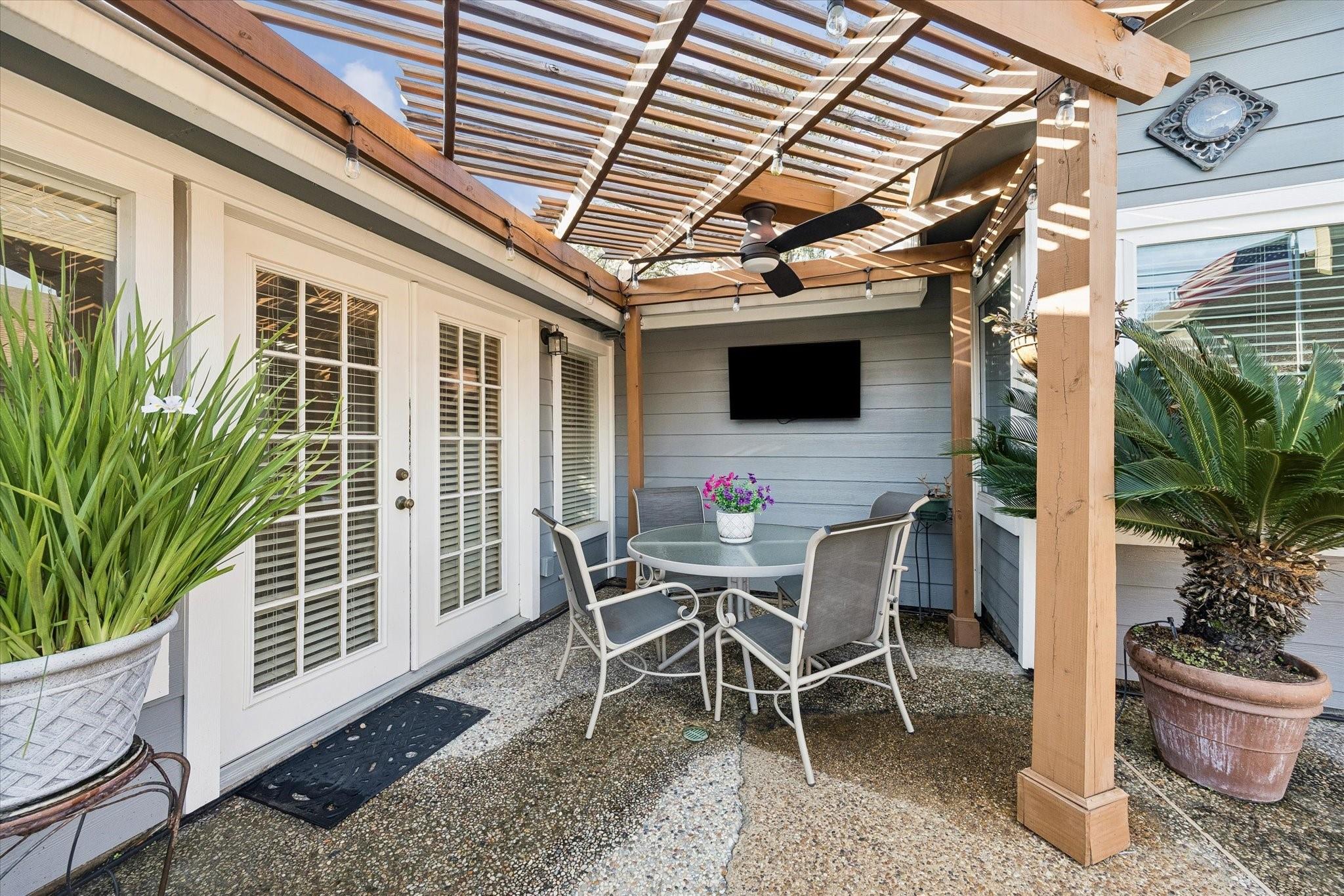 1423 Richelieu Lane