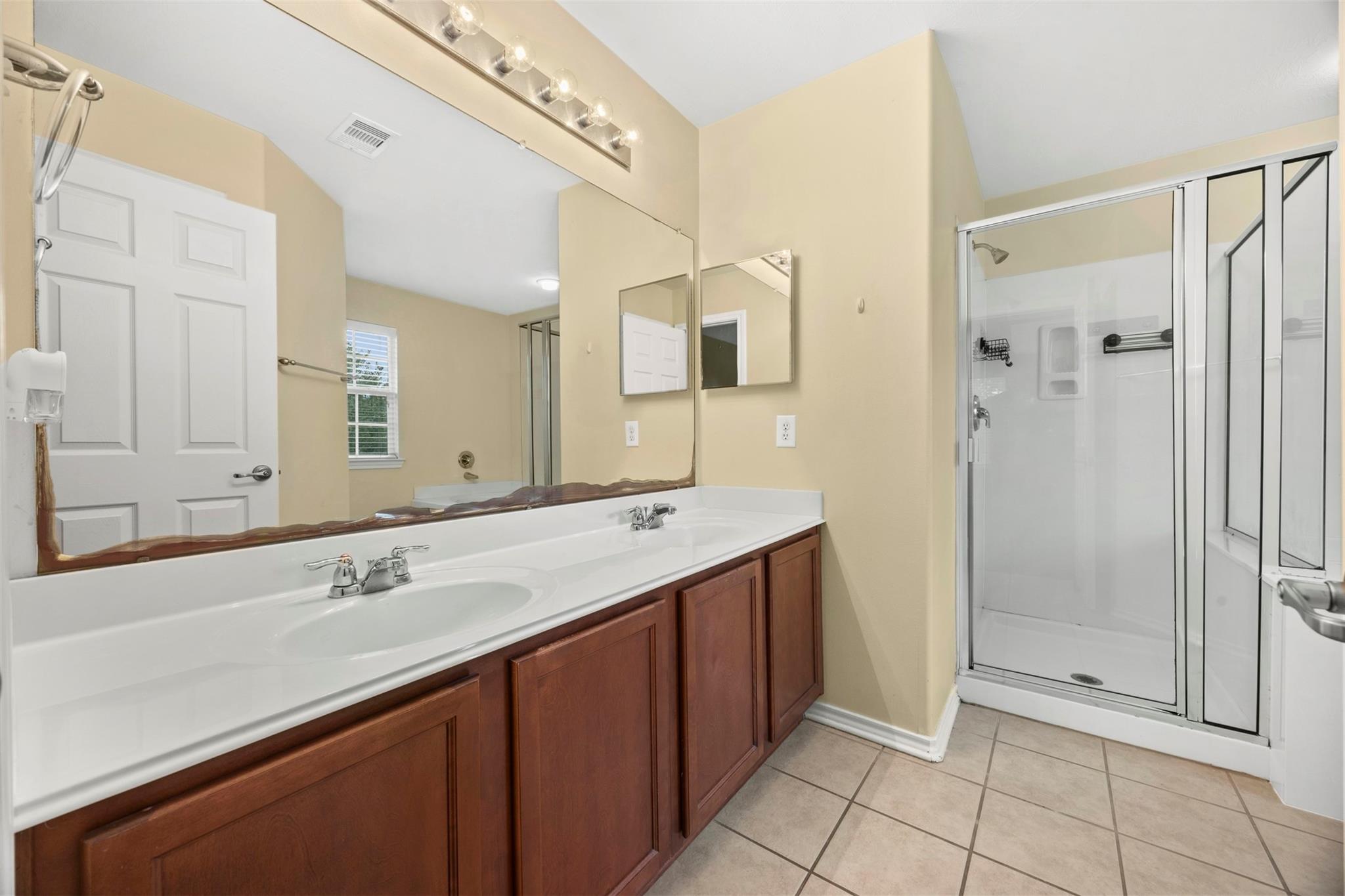 2765 Maybrook Hollow Lane