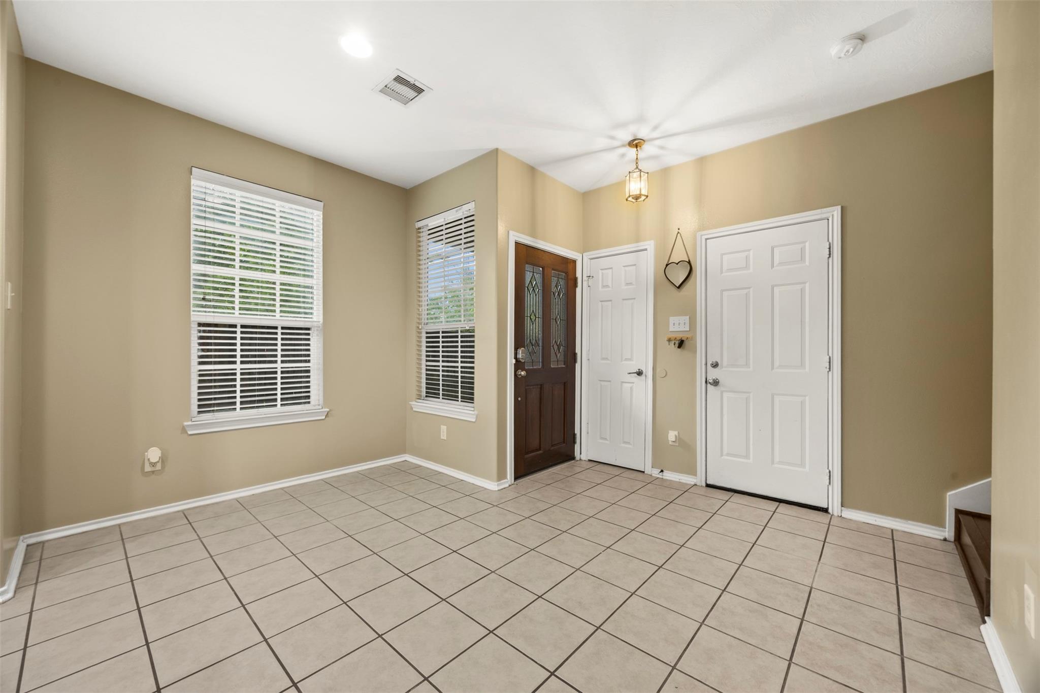 2765 Maybrook Hollow Lane