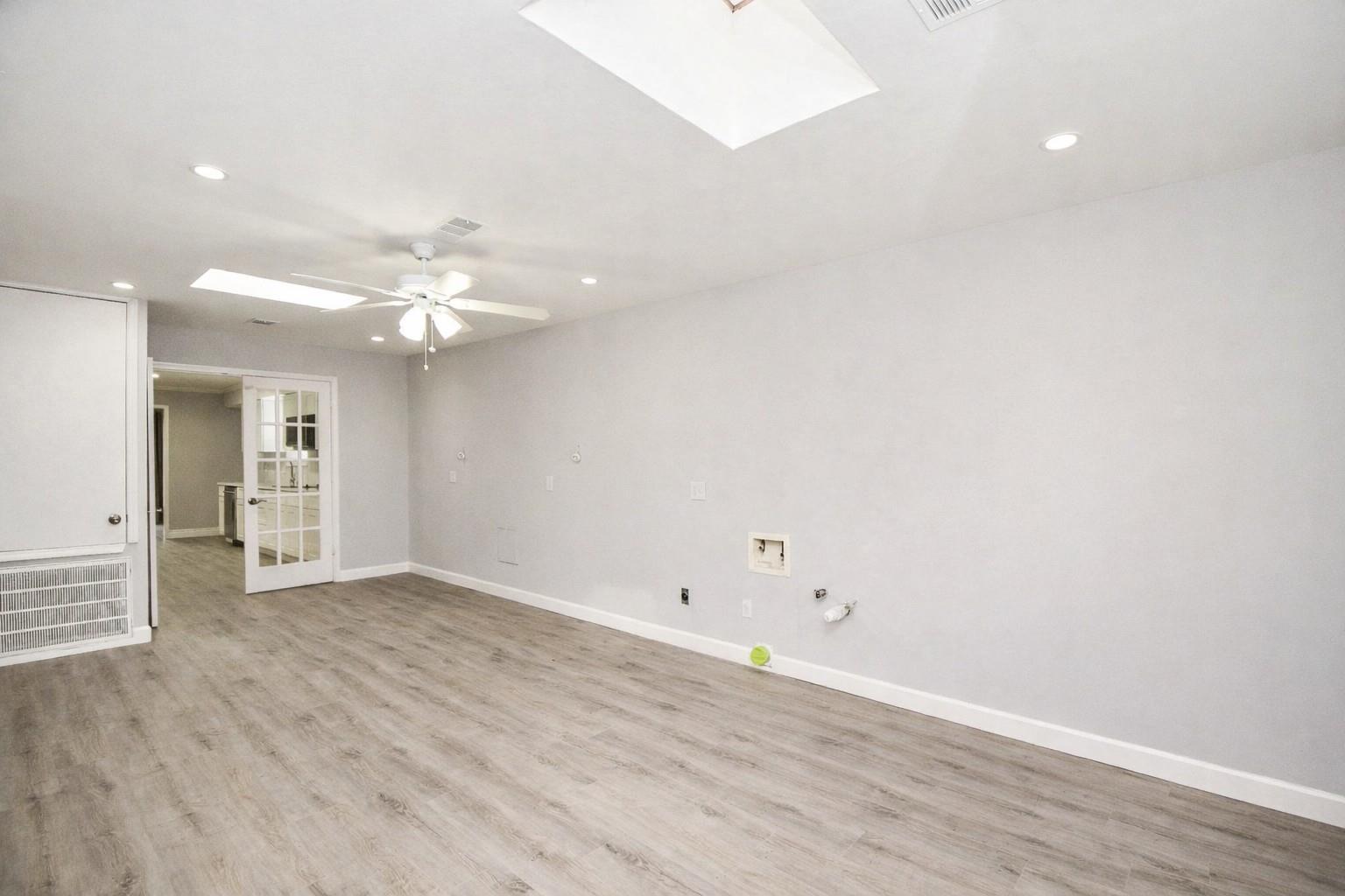 14011 Wickersham Lane