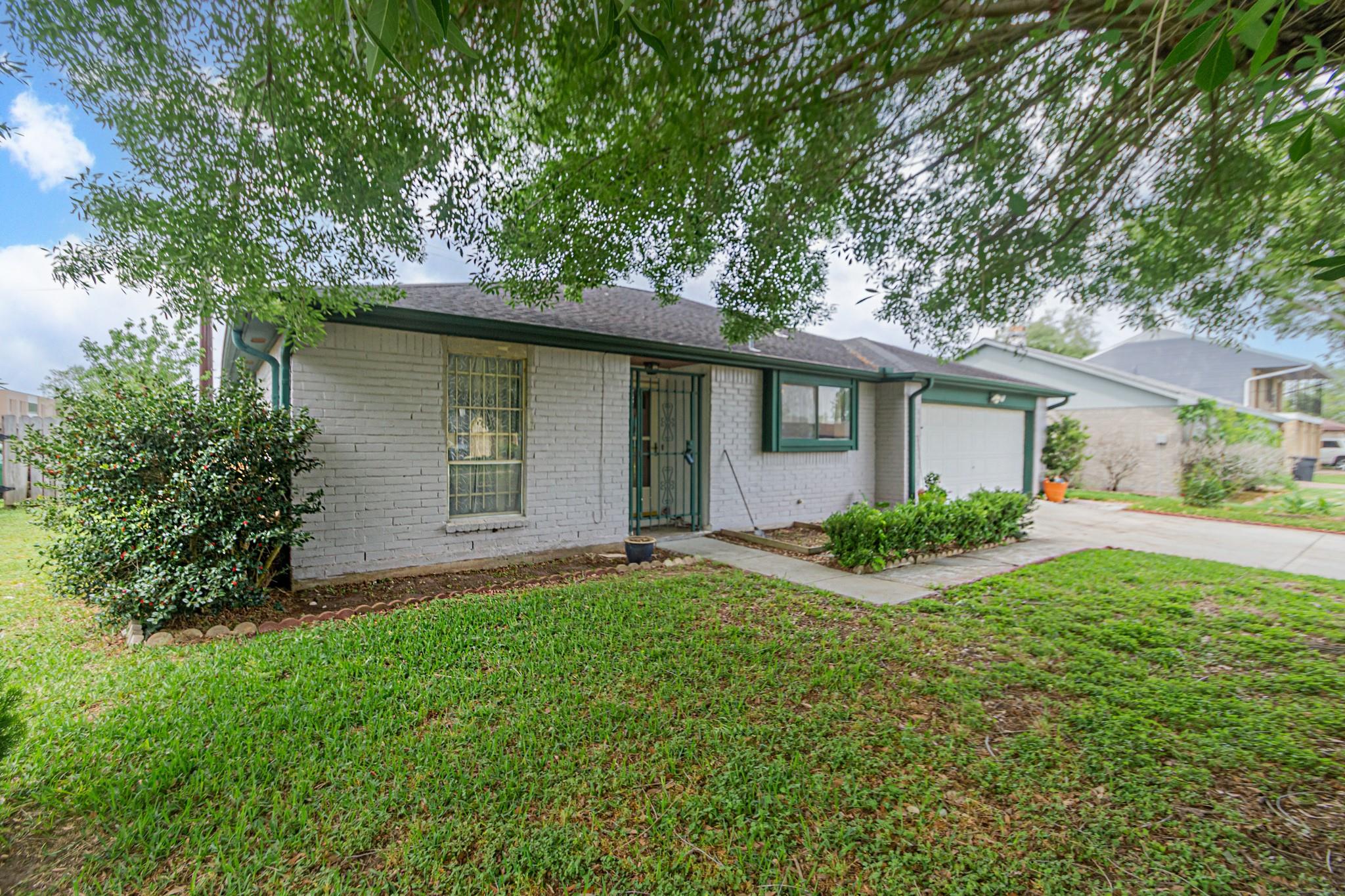 15818 Galling Drive