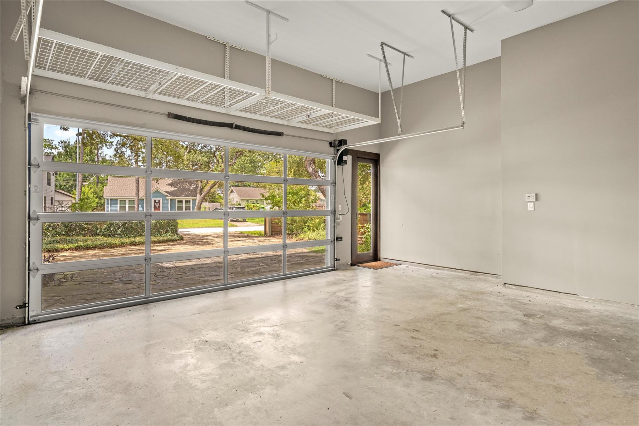 1090 Lamonte Lane