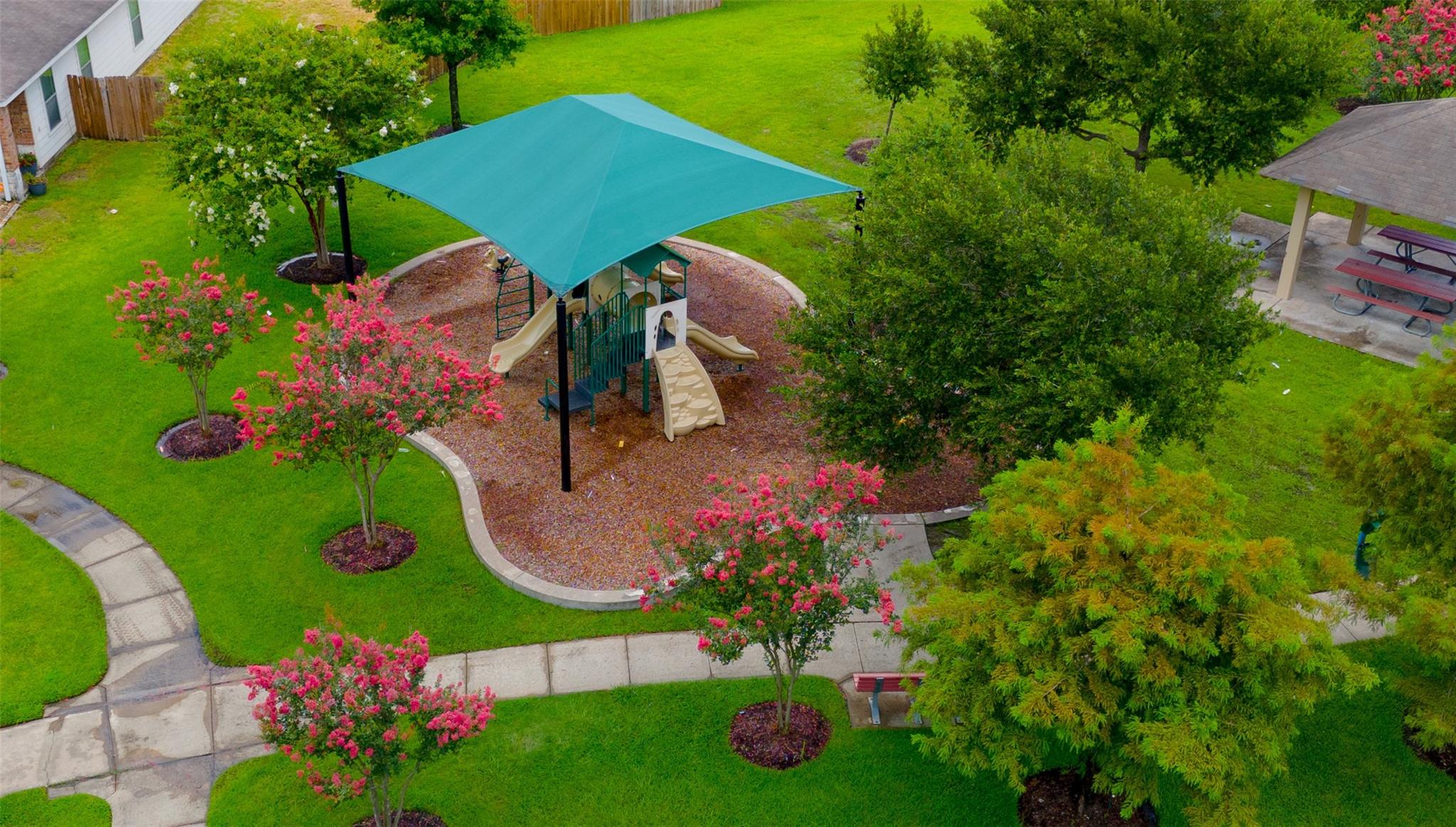 9902 Waldens Pond Court