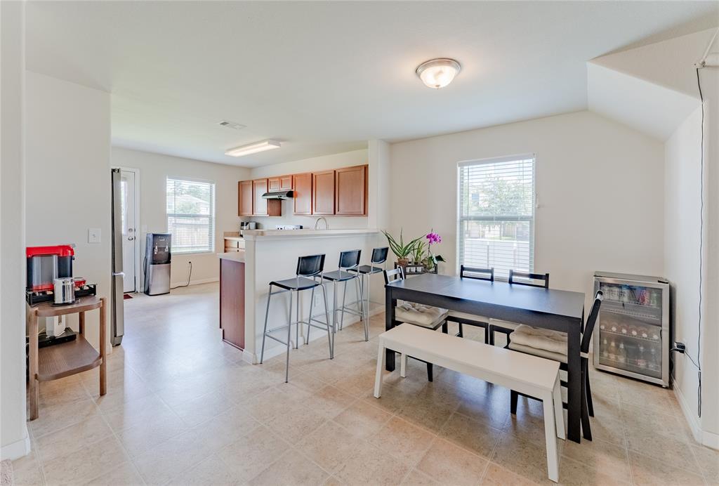 9902 Waldens Pond Court