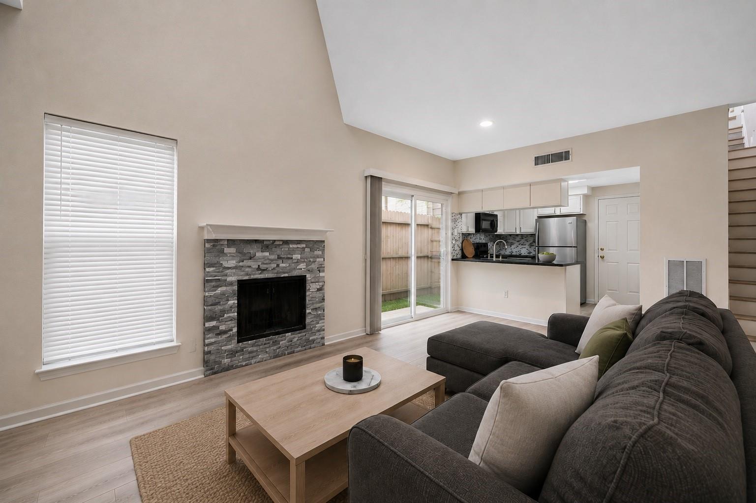 1829 Augusta Drive # 19