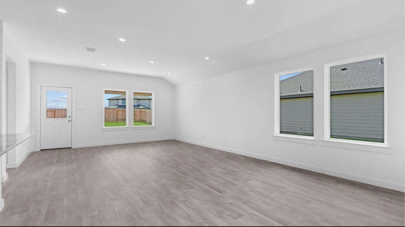 30819 Brightwell Bend