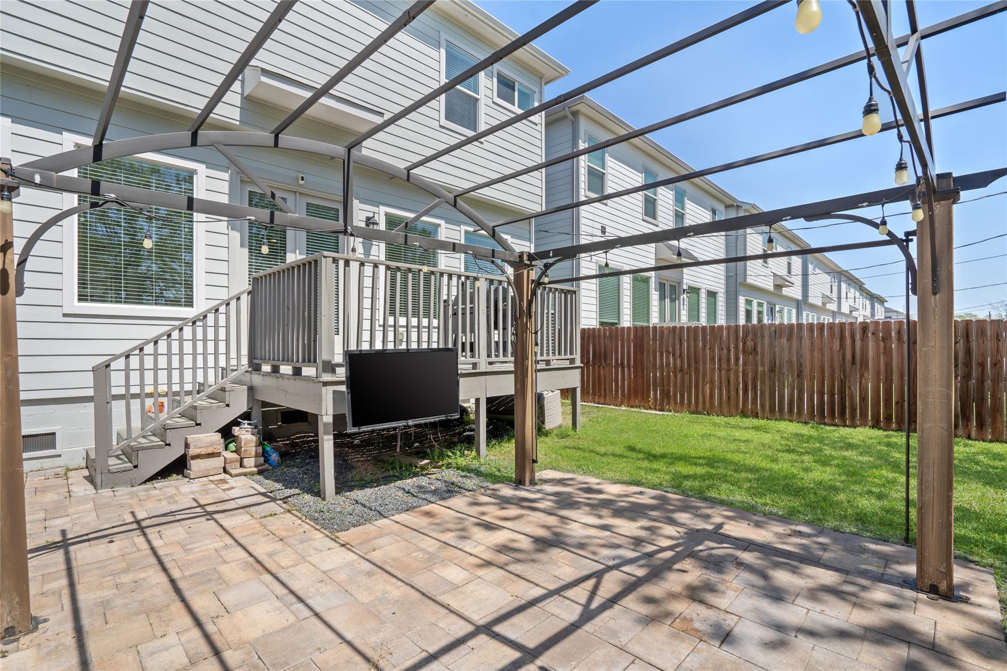 427 Yale Oaks Lane
