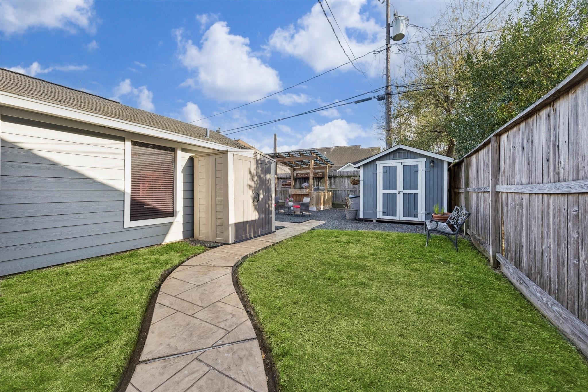 1423 Richelieu Lane